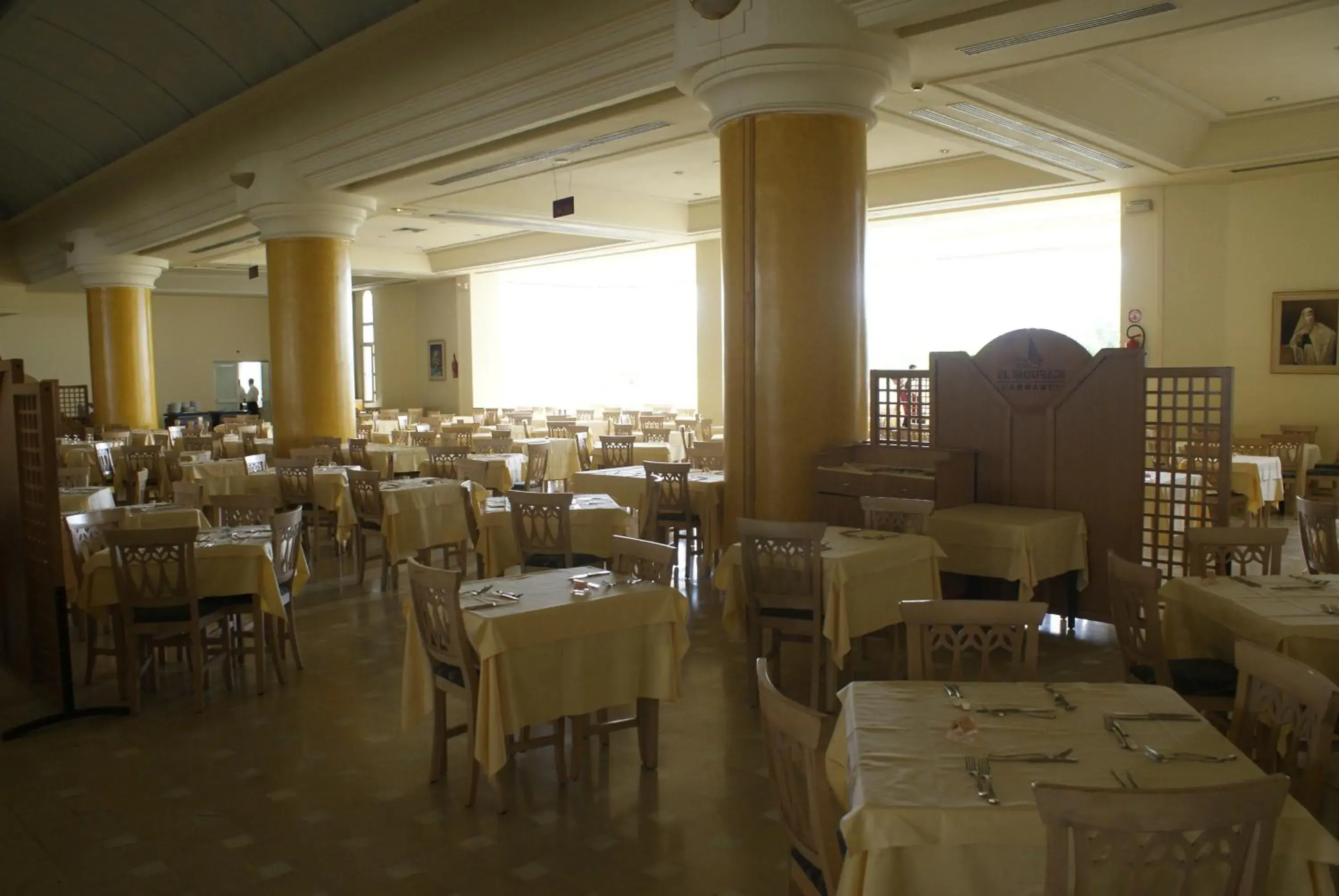 Restaurant/Places to Eat in El Mouradi Hammamet