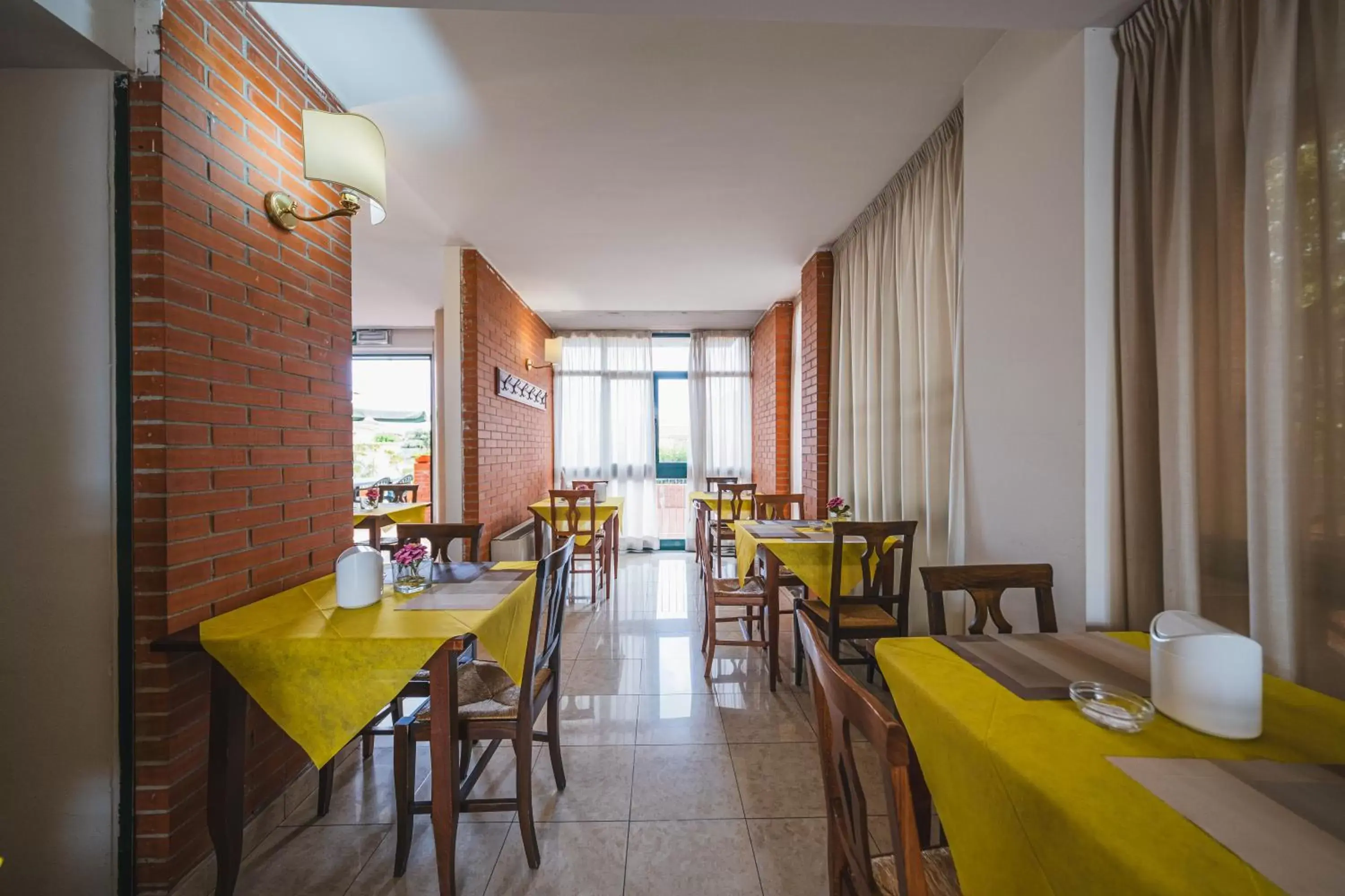 Breakfast, Restaurant/Places to Eat in Casa Betania