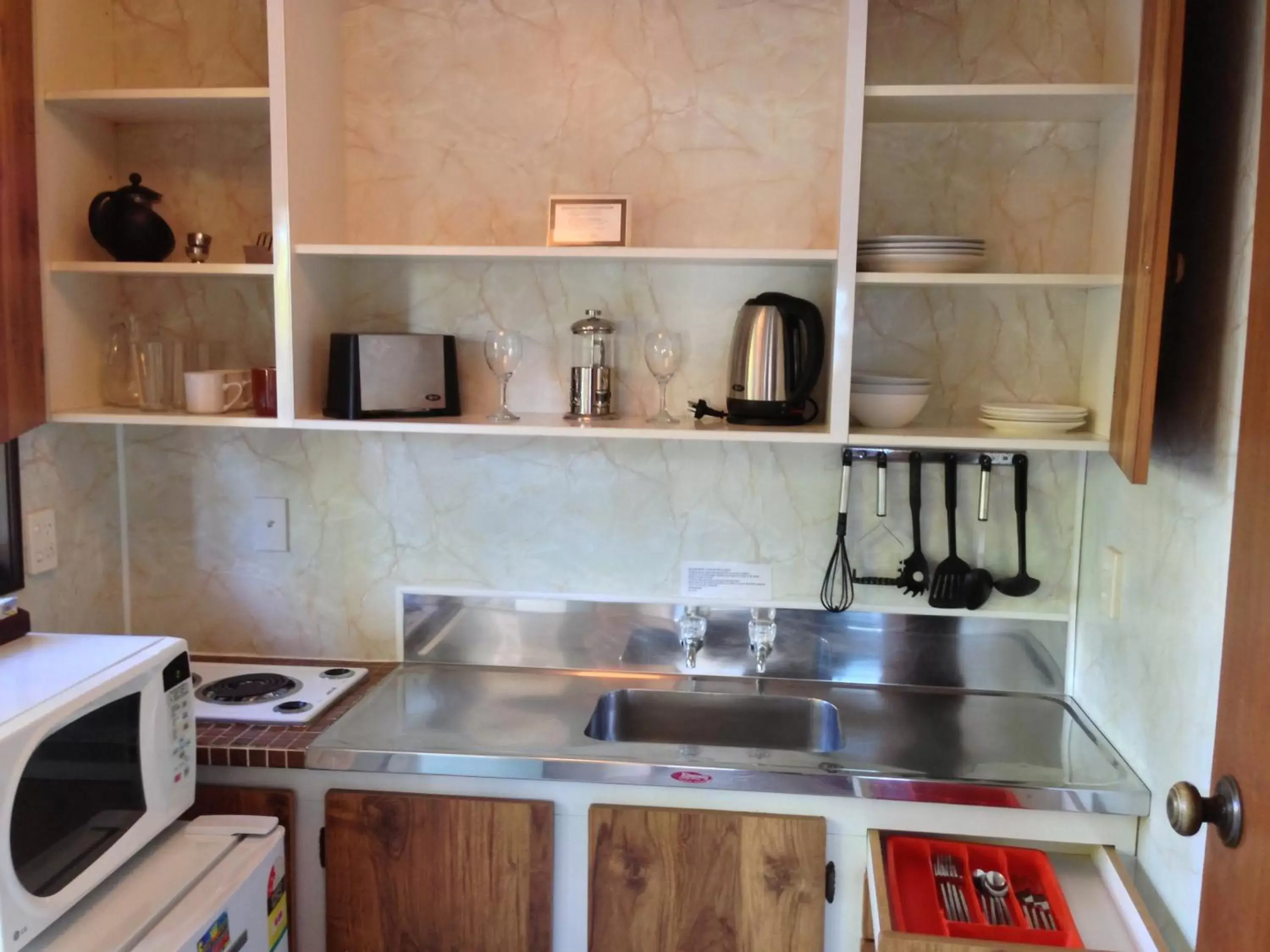 Studio with Sea View - Ground Floor in Bay Sands Seafront Studios Studio with Sea View - Ground Floor in Bay Sands Seafront Studios