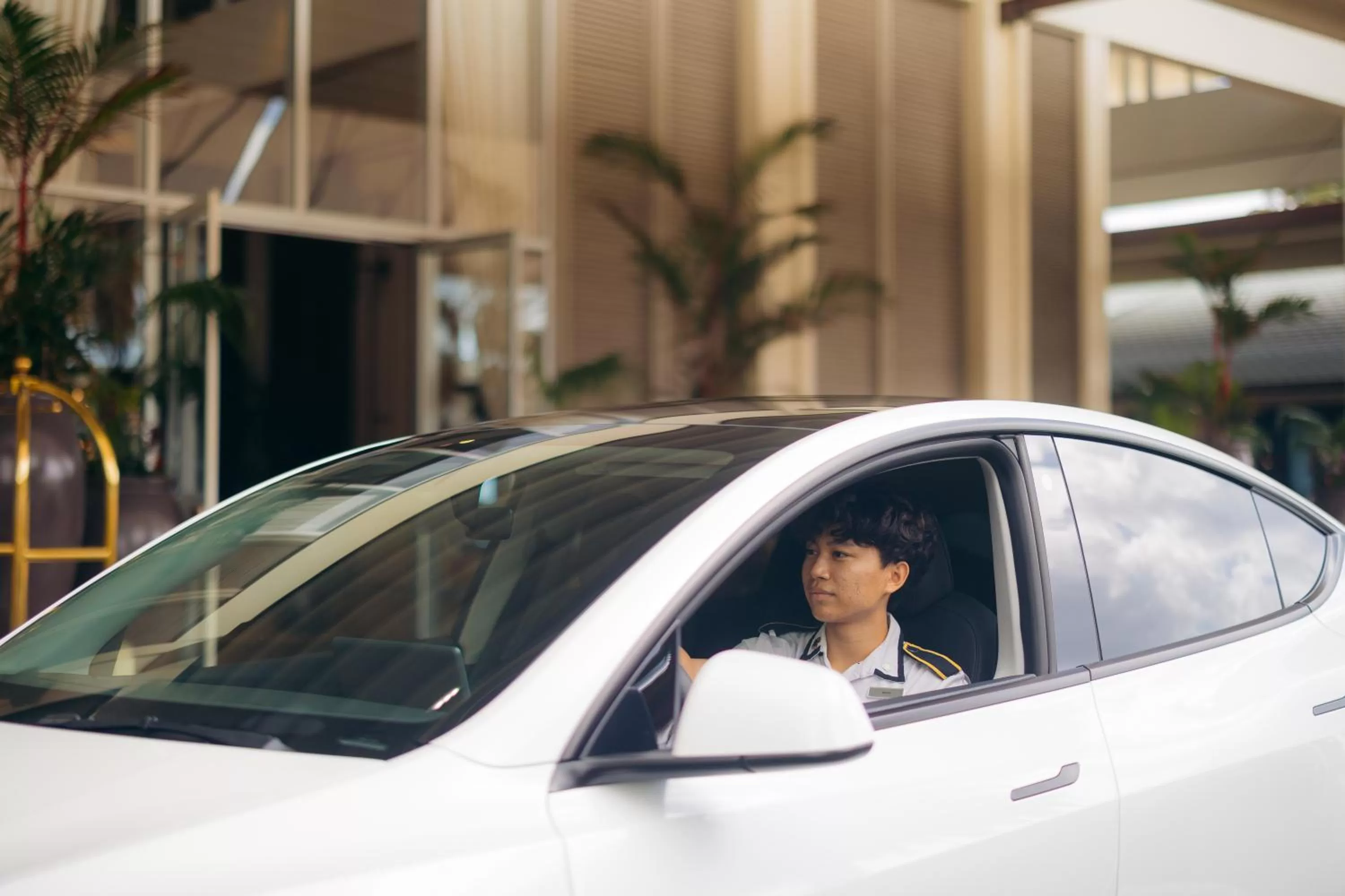 Parking in The Kahala Hotel and Resort