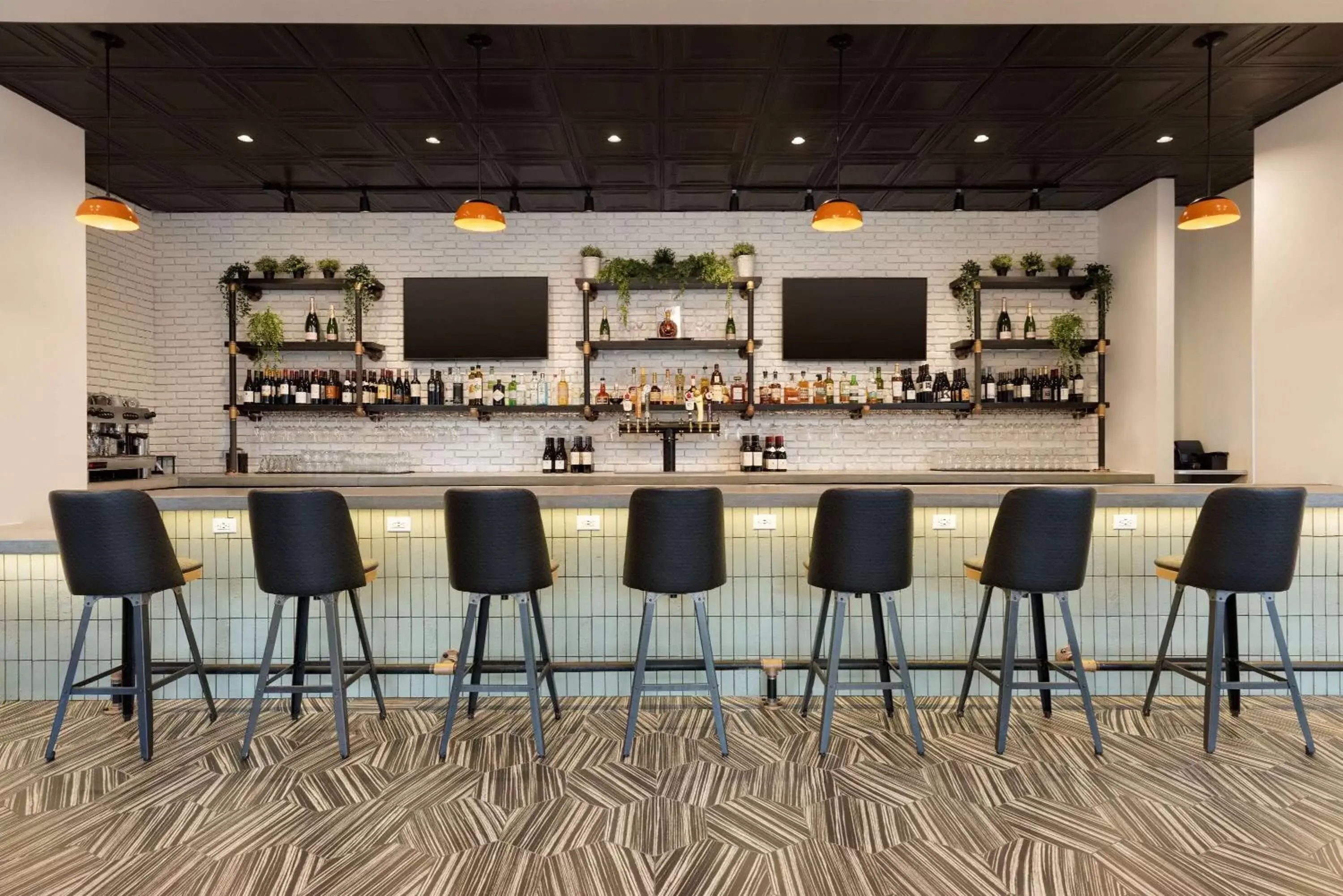 Lounge or bar, Lounge/Bar in Origin Westminster a Wyndham Hotel