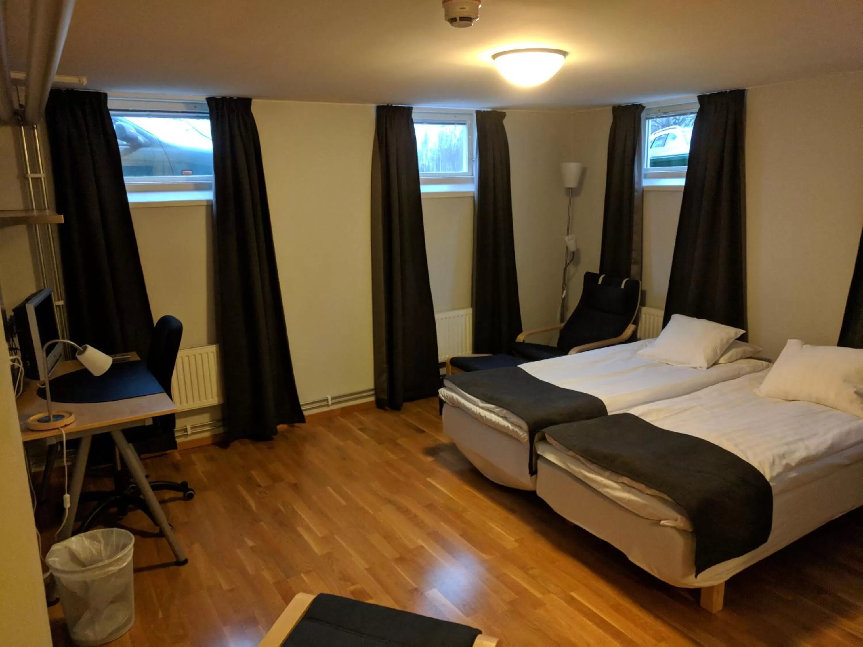 Bed in Hotell Hässlö