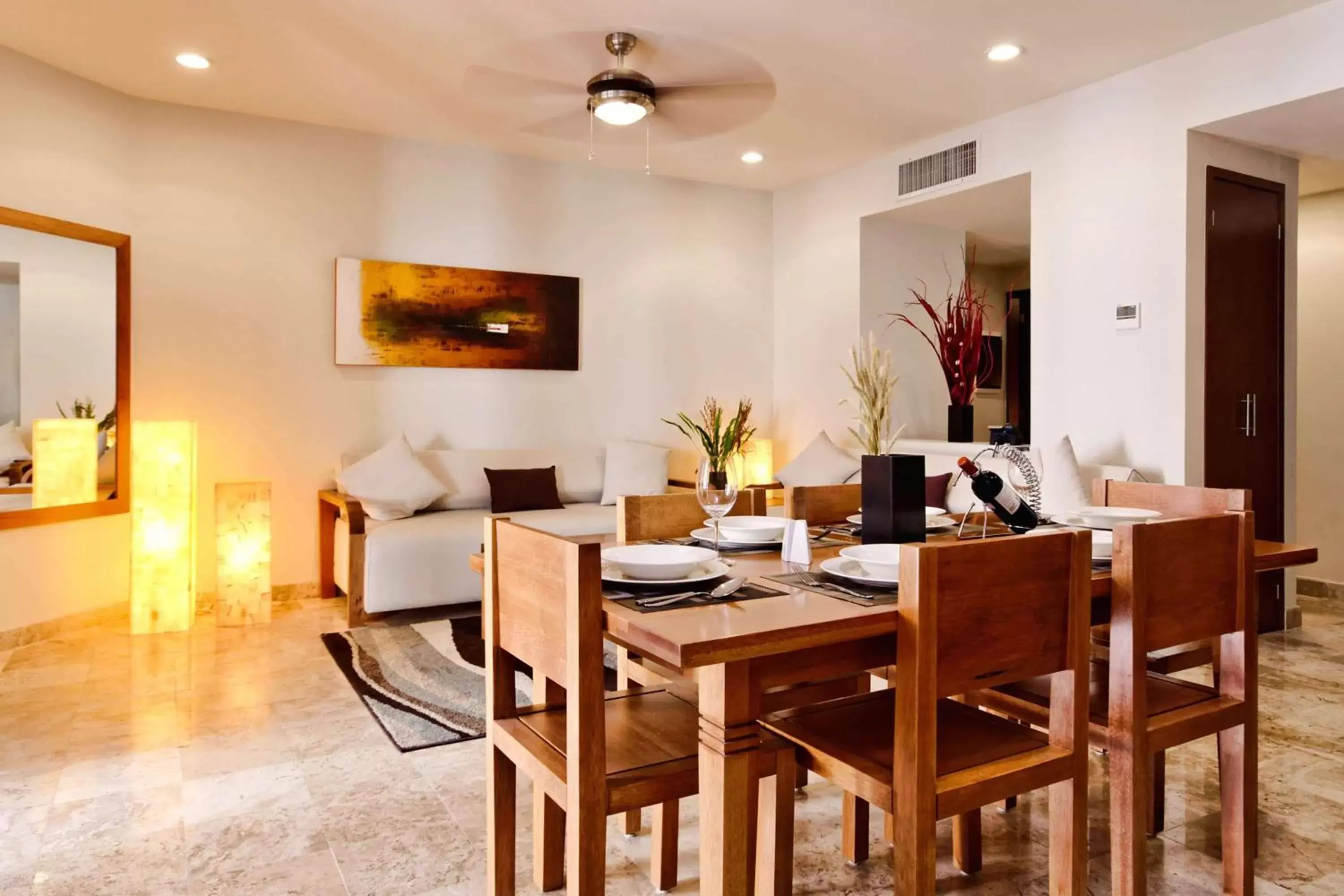 Photo of the whole room, Dining Area in Acanto Hotel Playa del Carmen, Trademark Collection by Wyndham