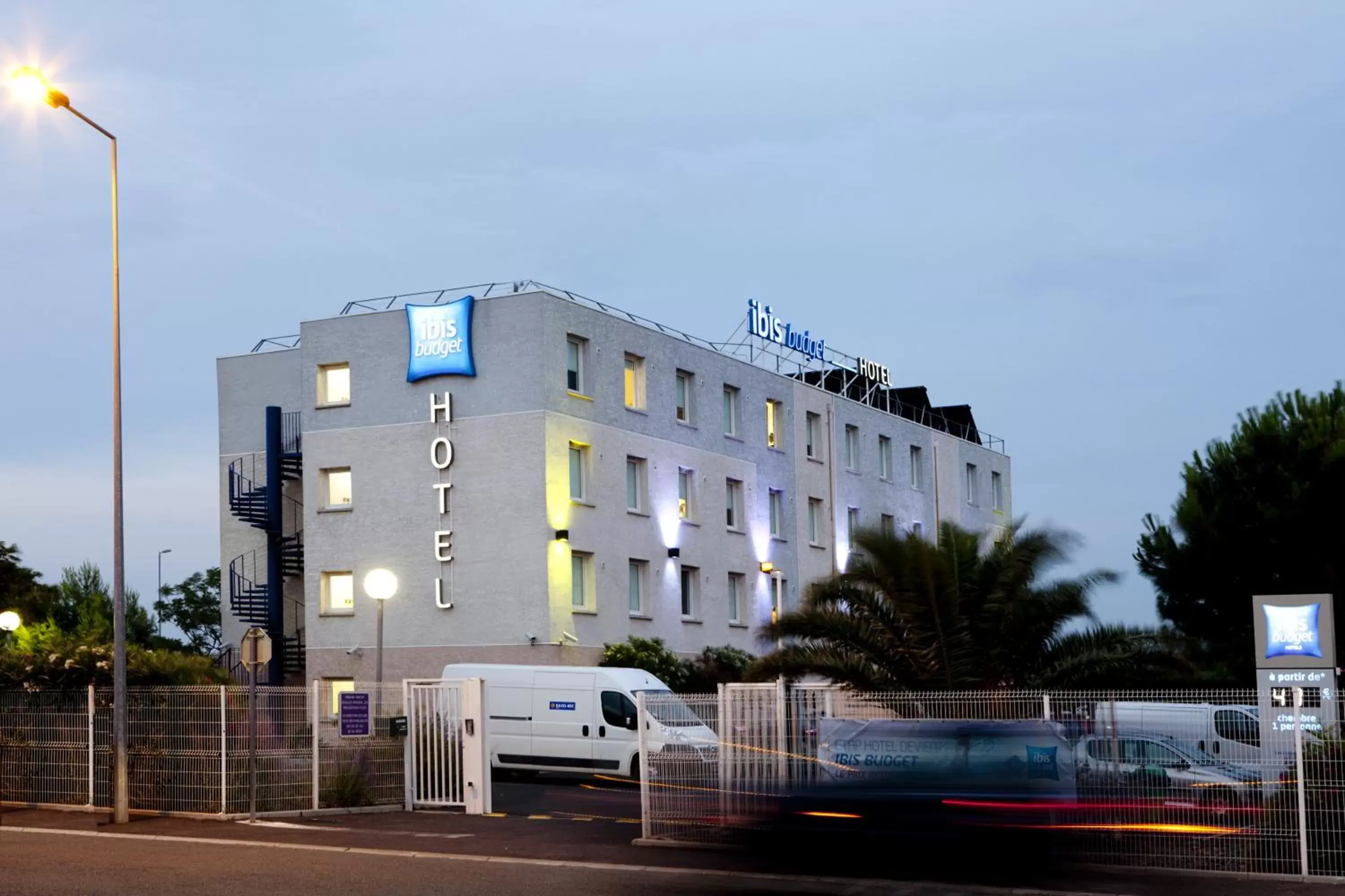 Facade/entrance, Property Building in ibis budget Narbonne Est