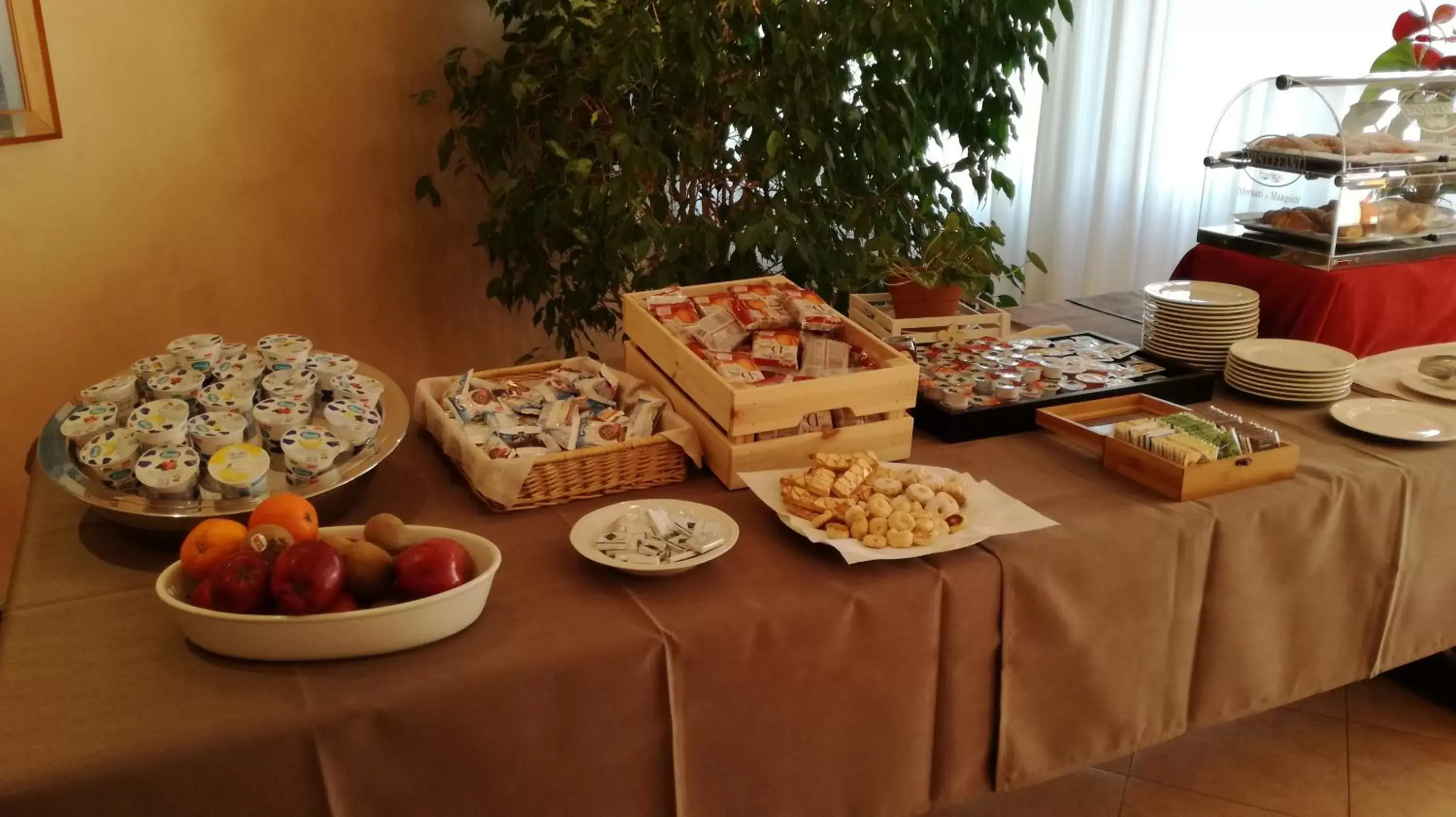 Food in Hotel Oasi Dei Discepoli