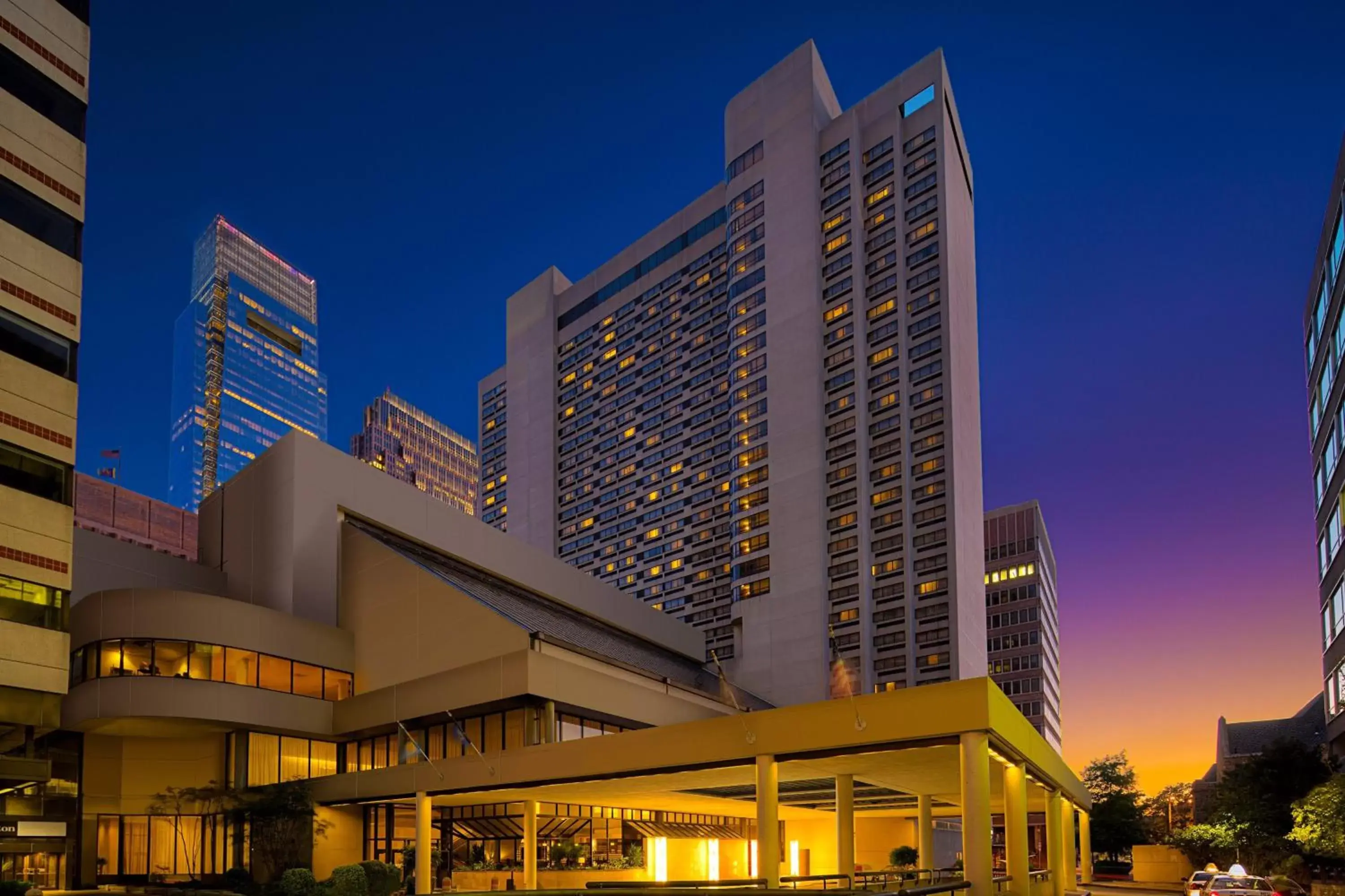 Property Building in Sheraton Philadelphia Downtown