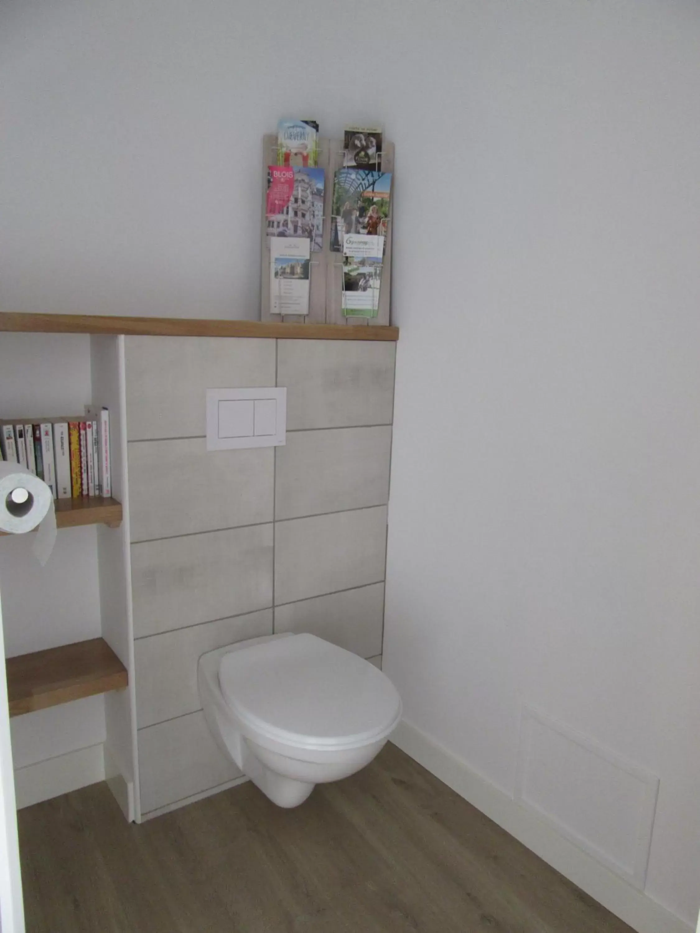 Toilet, Bathroom in Les Bordes