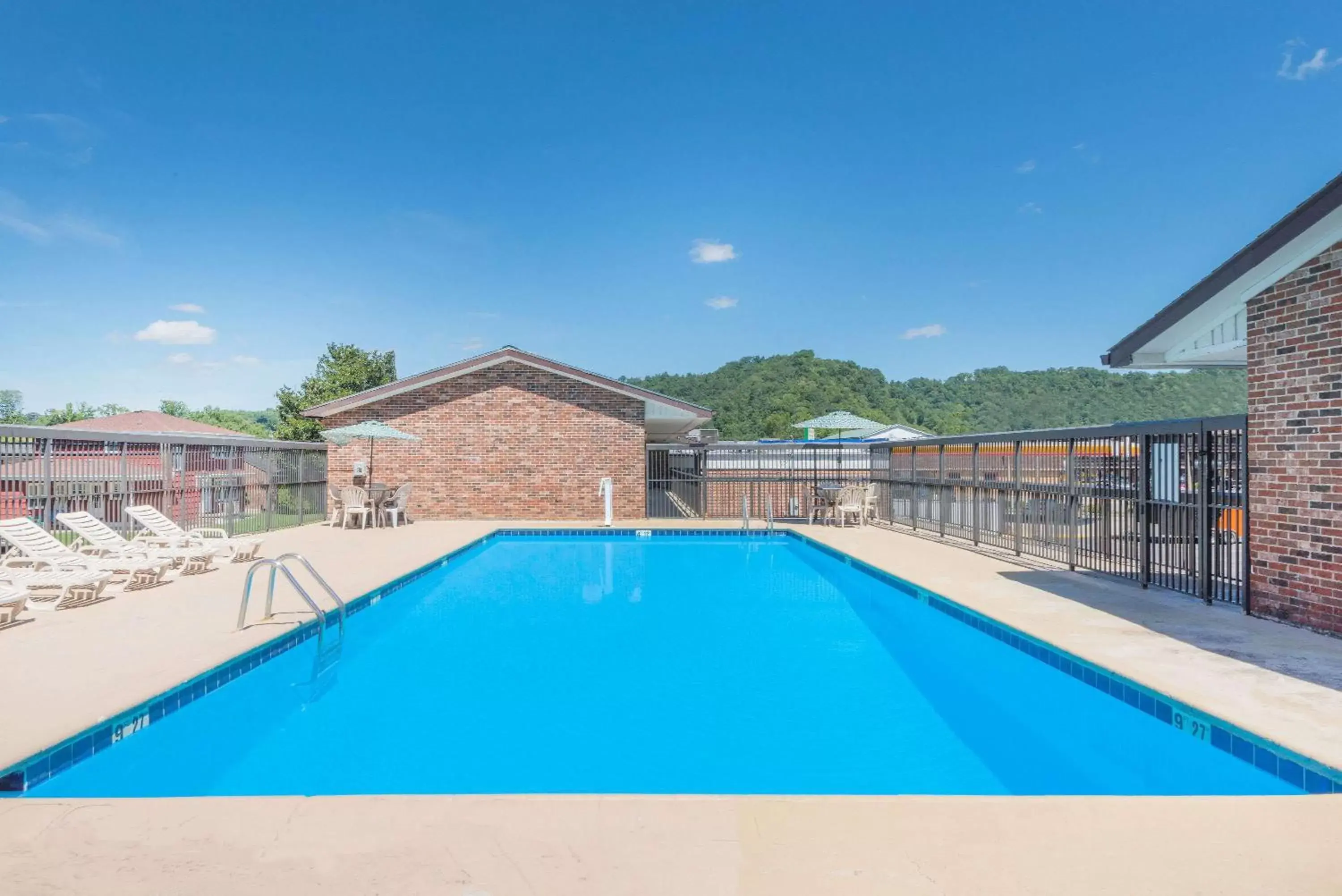 Pool view, Swimming Pool in Days Inn by Wyndham Paintsville