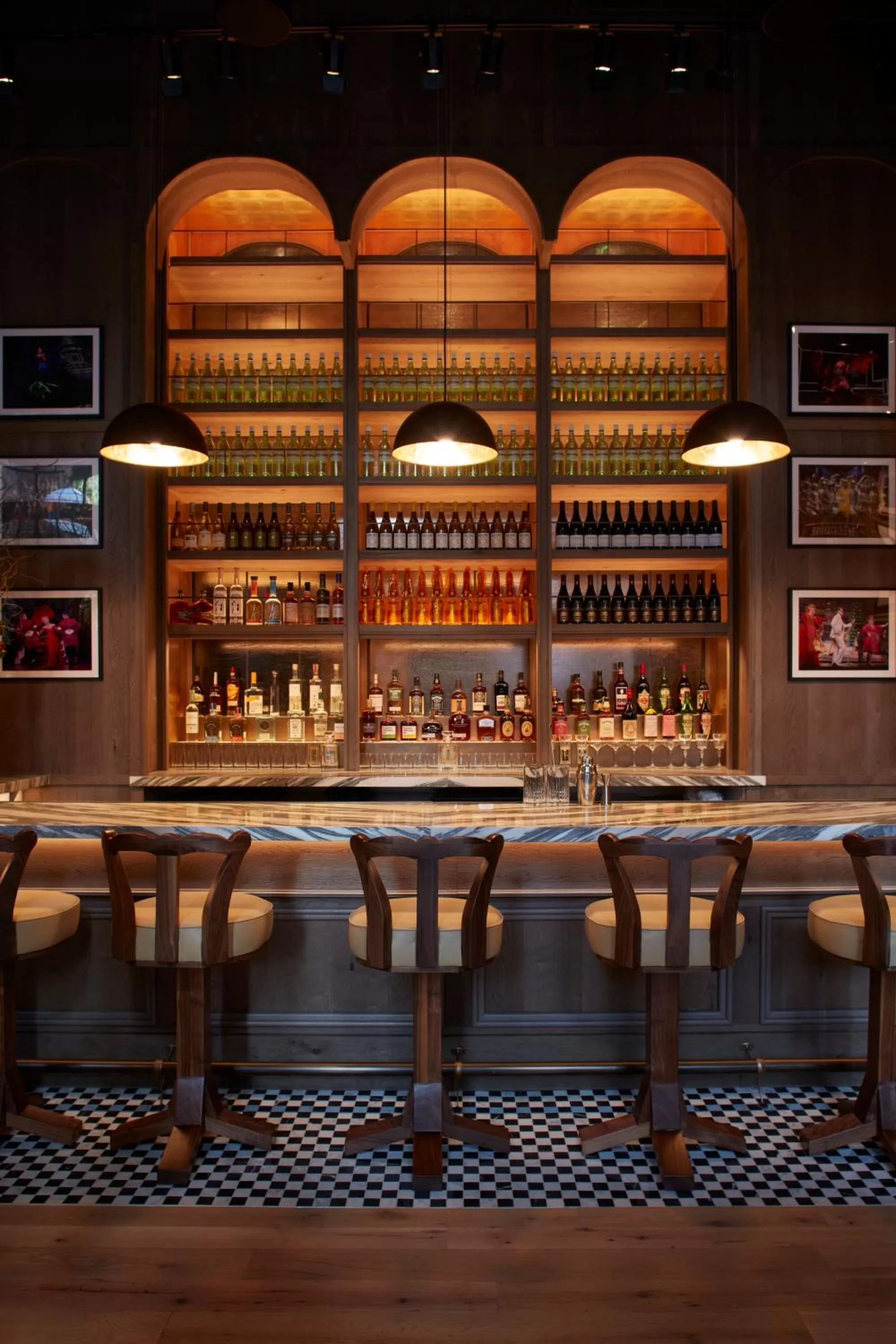 Lounge or bar in CIVILIAN Hotel