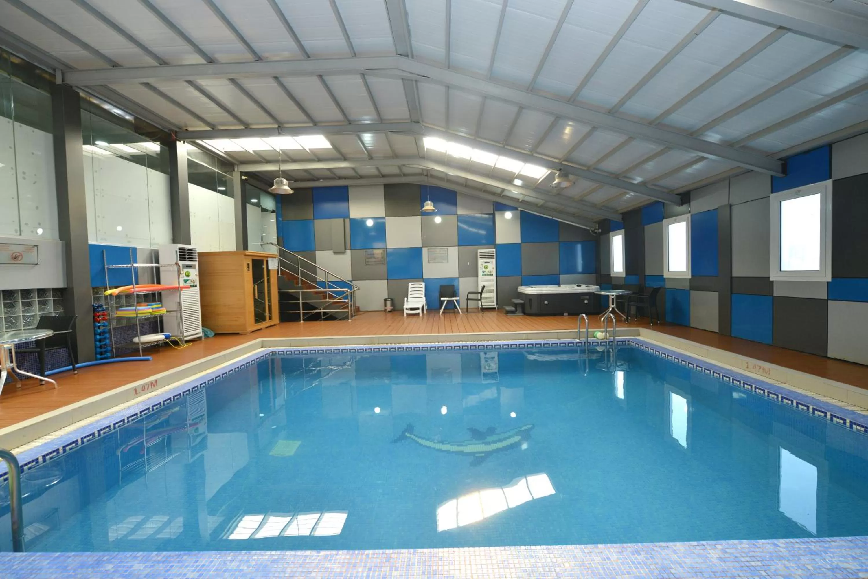 Swimming pool in Warwick Al Dabab Riyadh - Nuzul Al Dabab