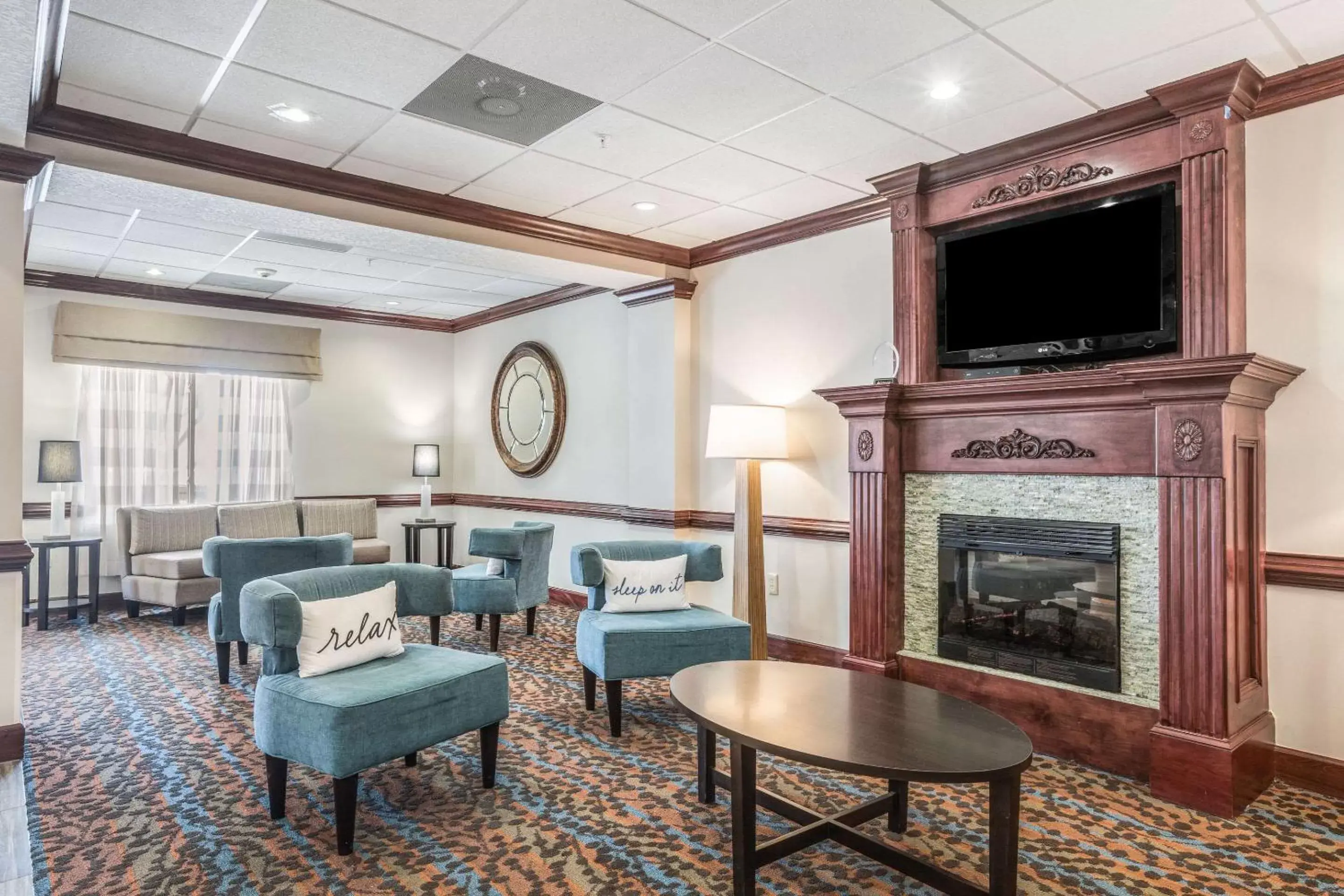 Lobby or reception, Lounge/Bar in Sleep Inn & Suites Hiram