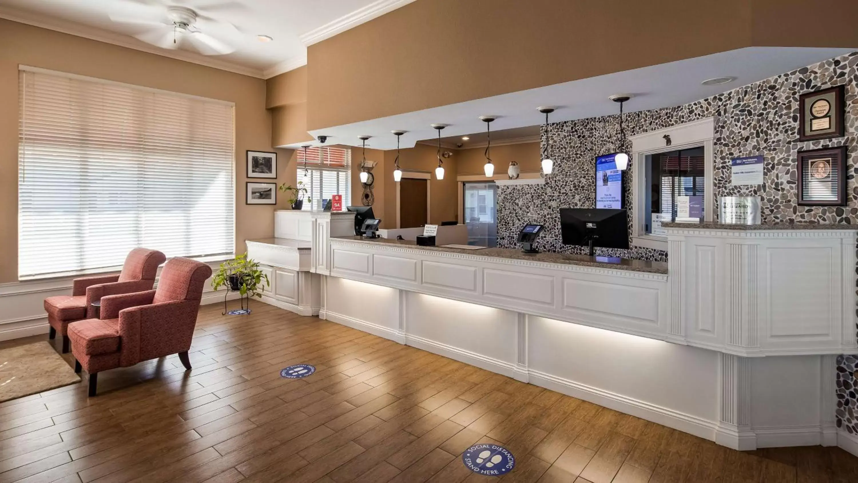 Lobby or reception, Lobby/Reception in Best Western of Harbor Springs