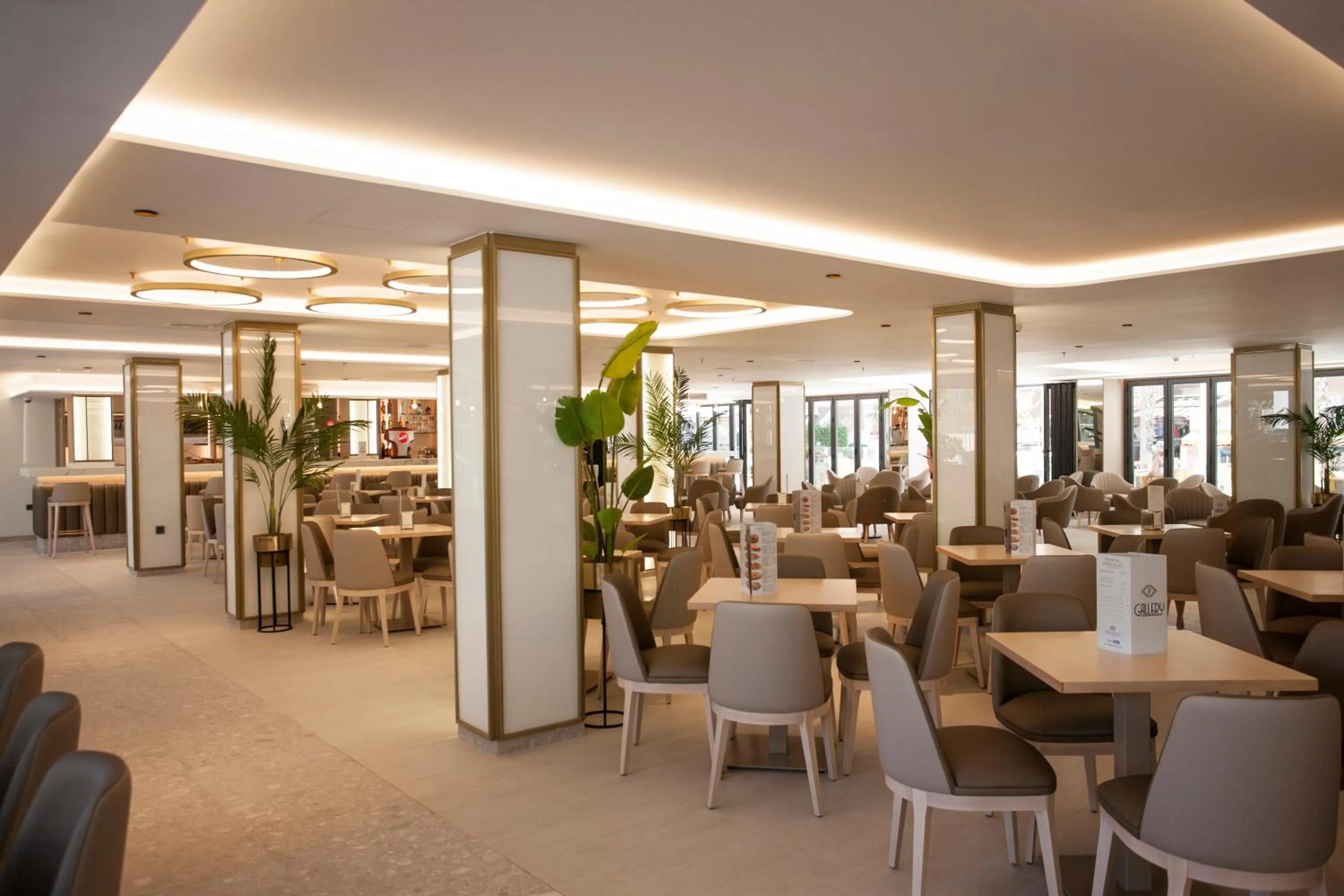 Lounge or bar in Hotel Presidente 4 sup