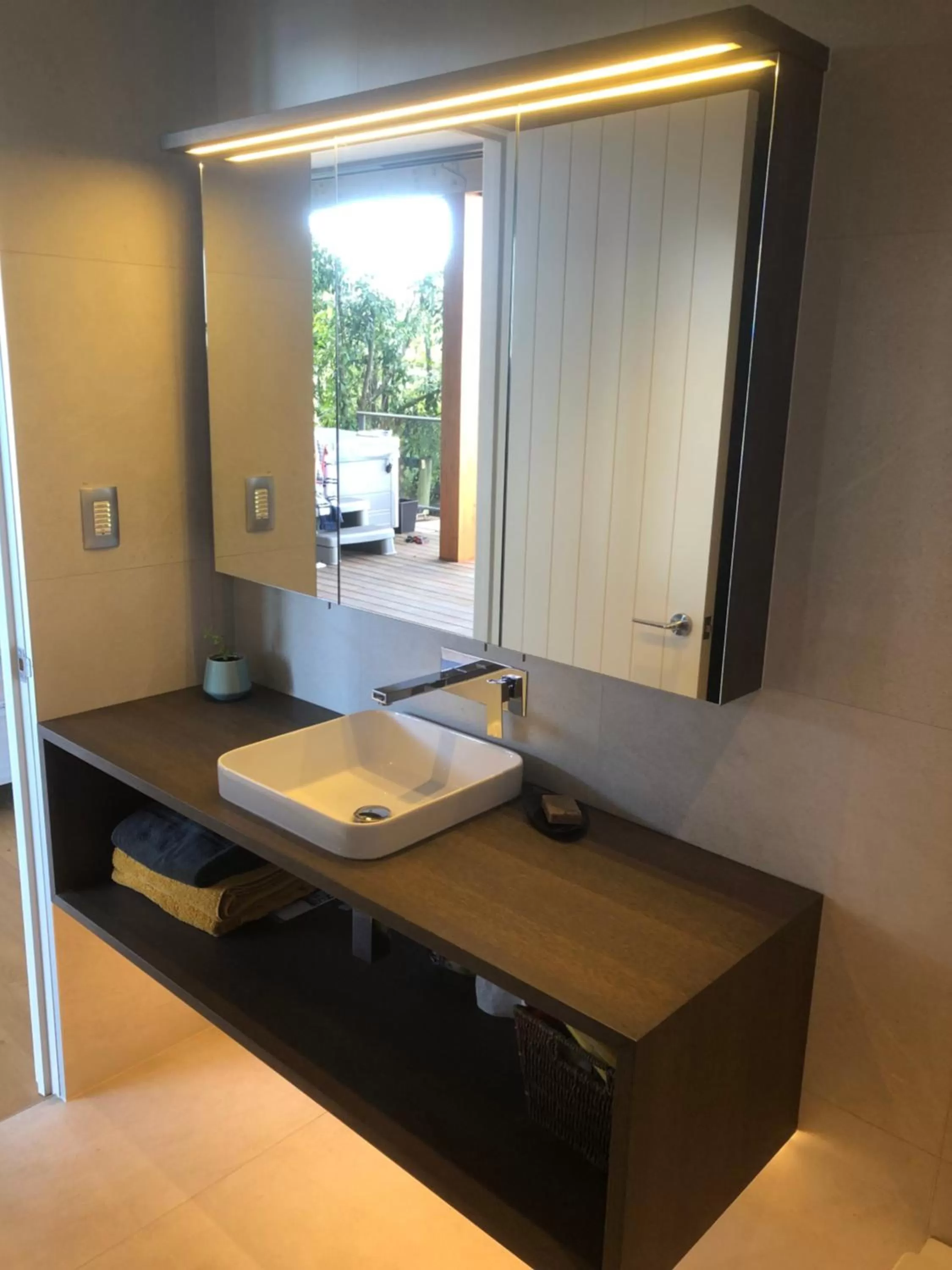 Bathroom in Studio & Cabin on Whitby