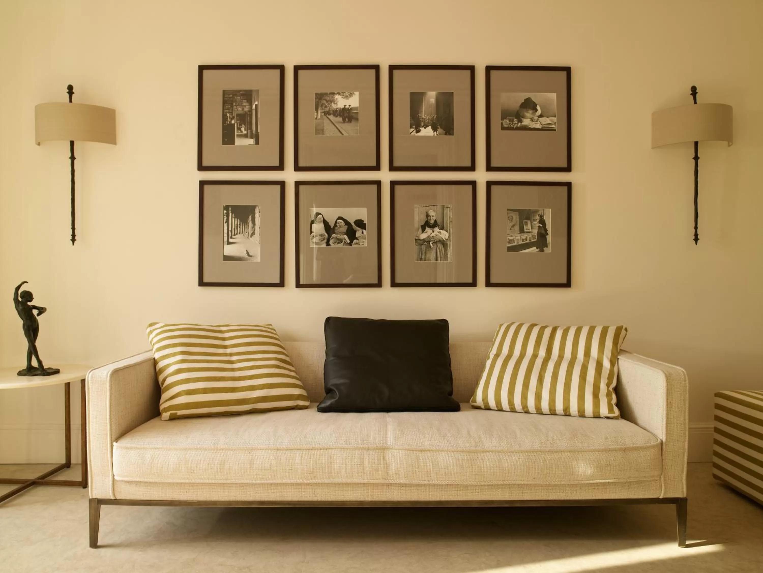 Living room in Rocco Forte Hotel De Russie