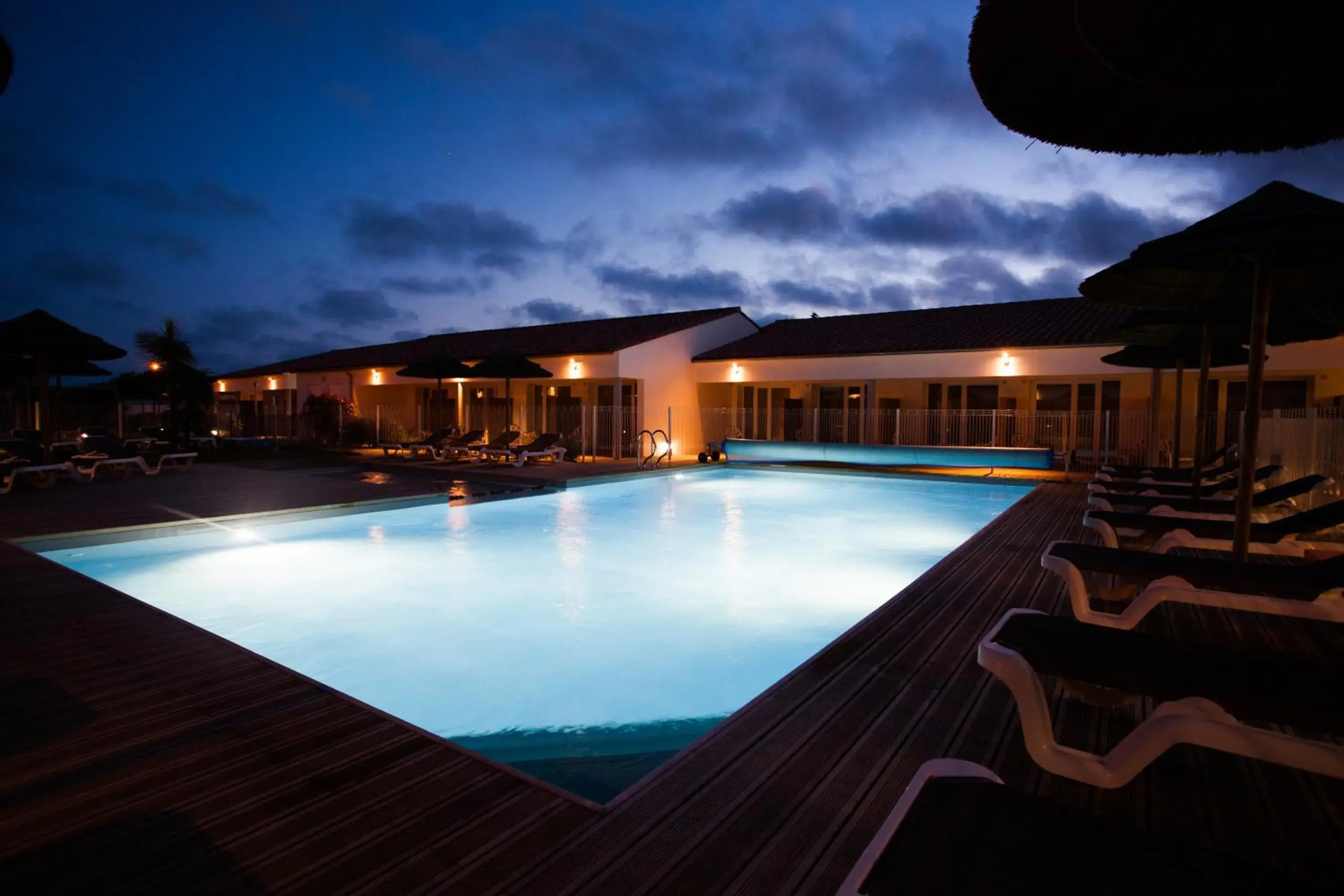 Swimming Pool in Hotel de Re, The Originals Boutique