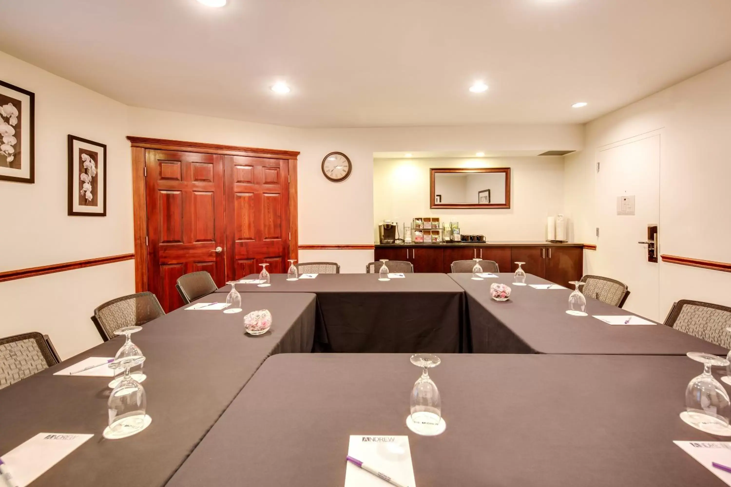 Business facilities in The Andrew Hotel