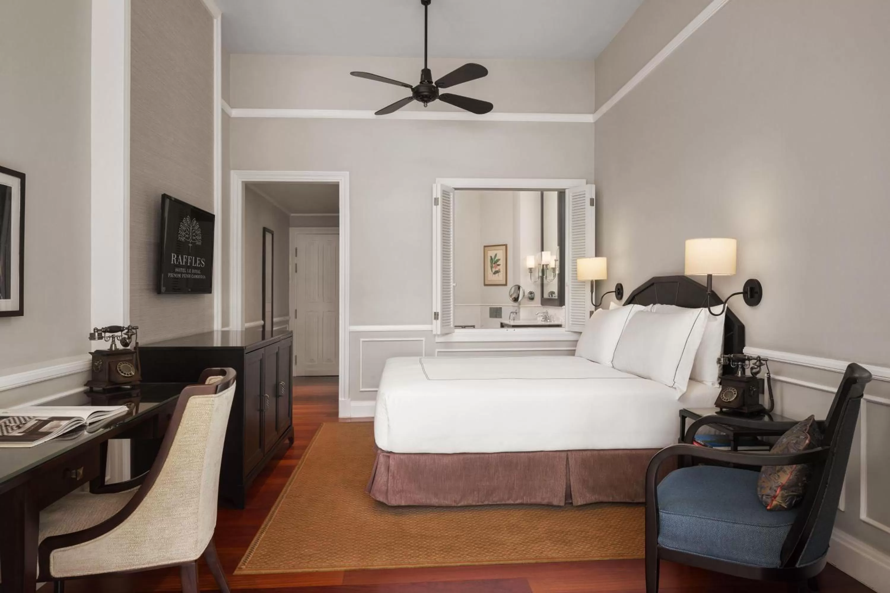 Bed in Raffles Hotel Le Royal