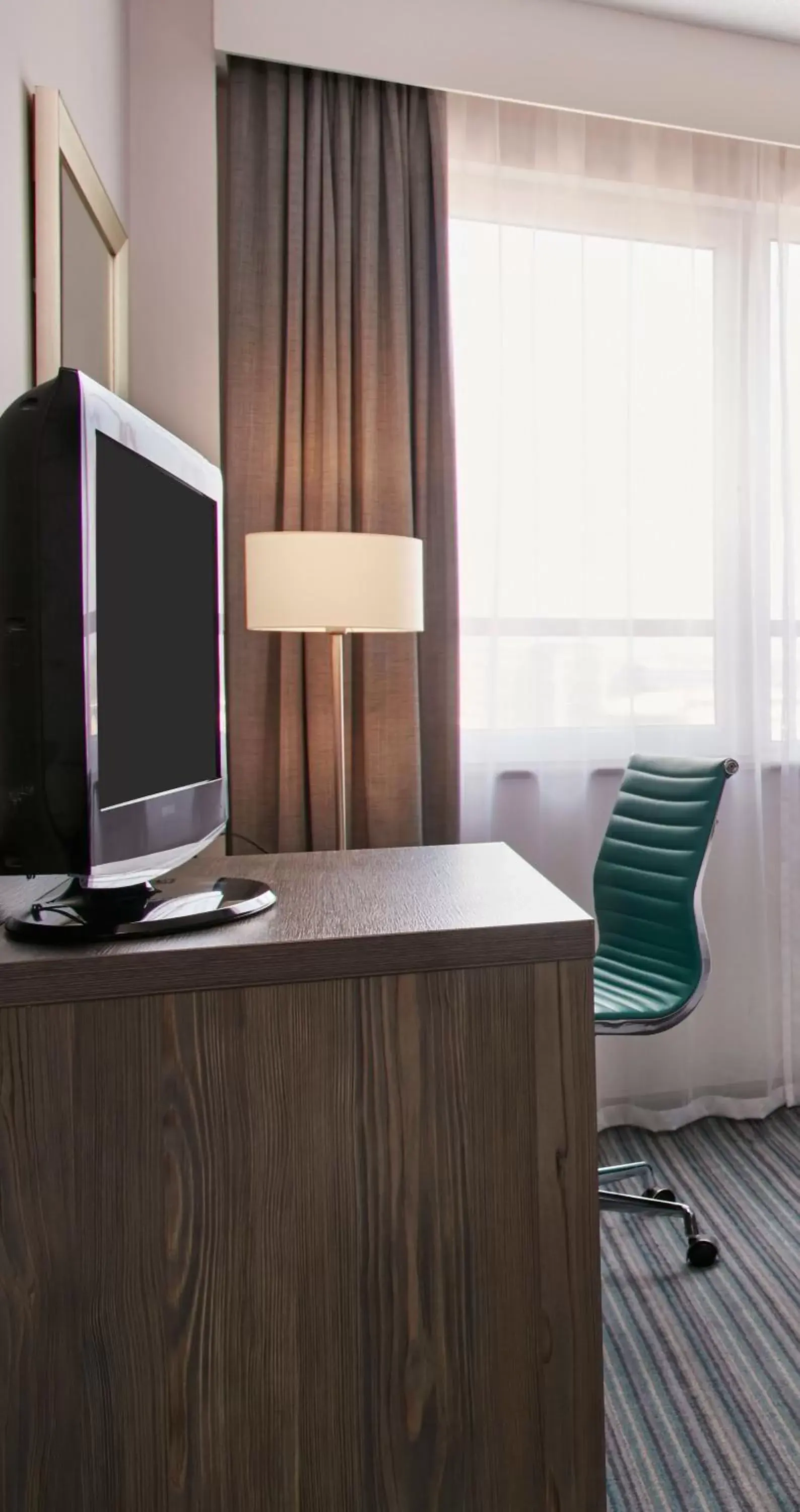 TV and multimedia, TV/Entertainment Center in Leonardo Hotel Nottingham - formerly Jurys Inn