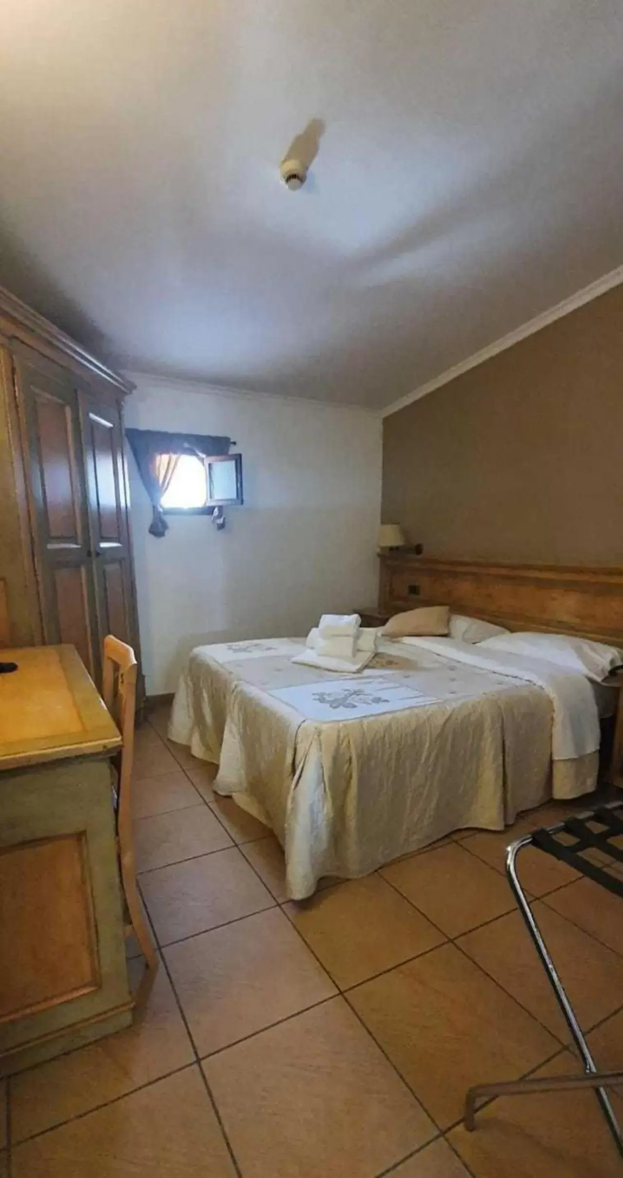 Economy Double or Twin Room in Santa Caterina