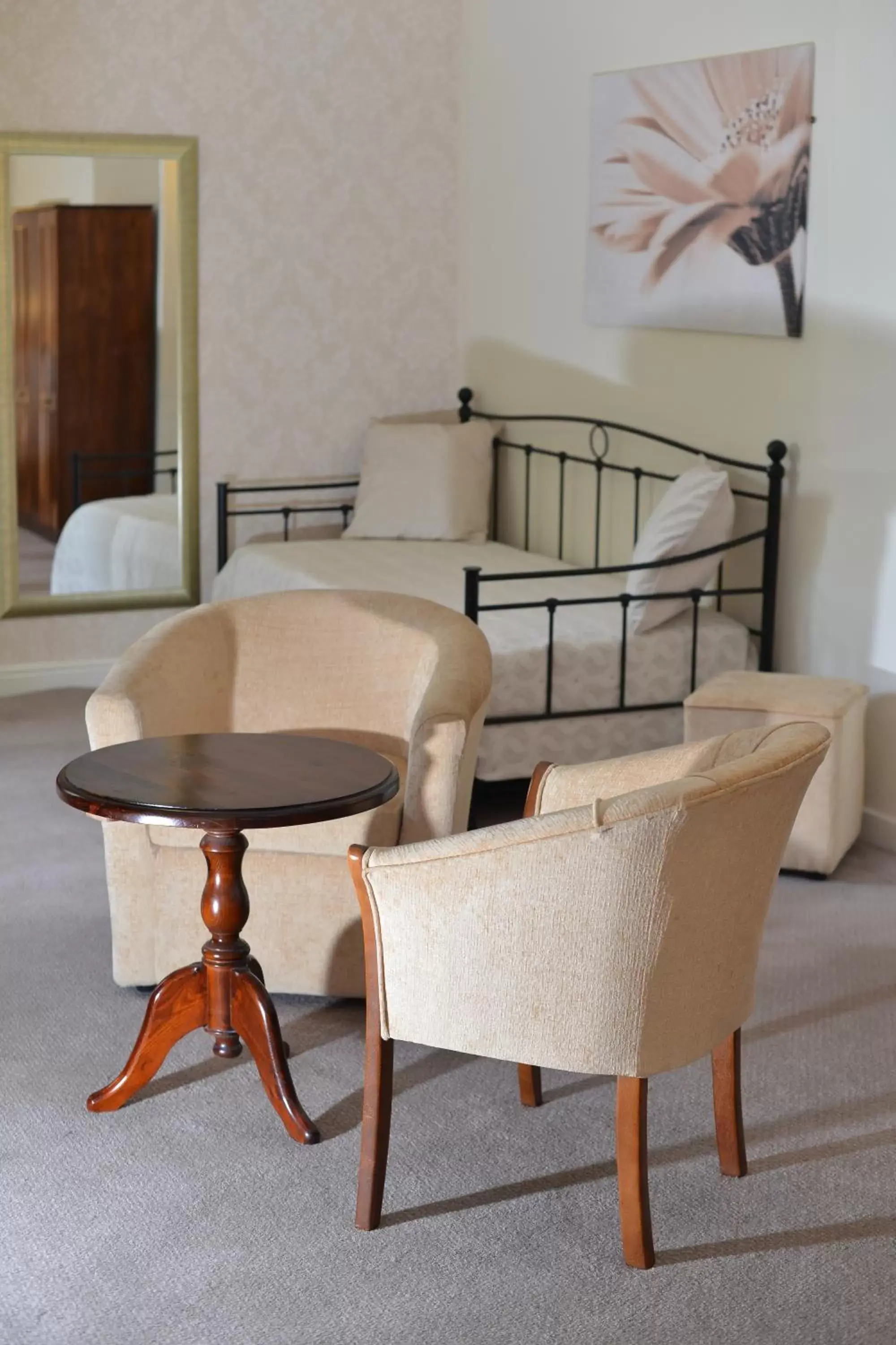 Bedroom, Seating Area in Steeton Hall Hotel & Restaurant