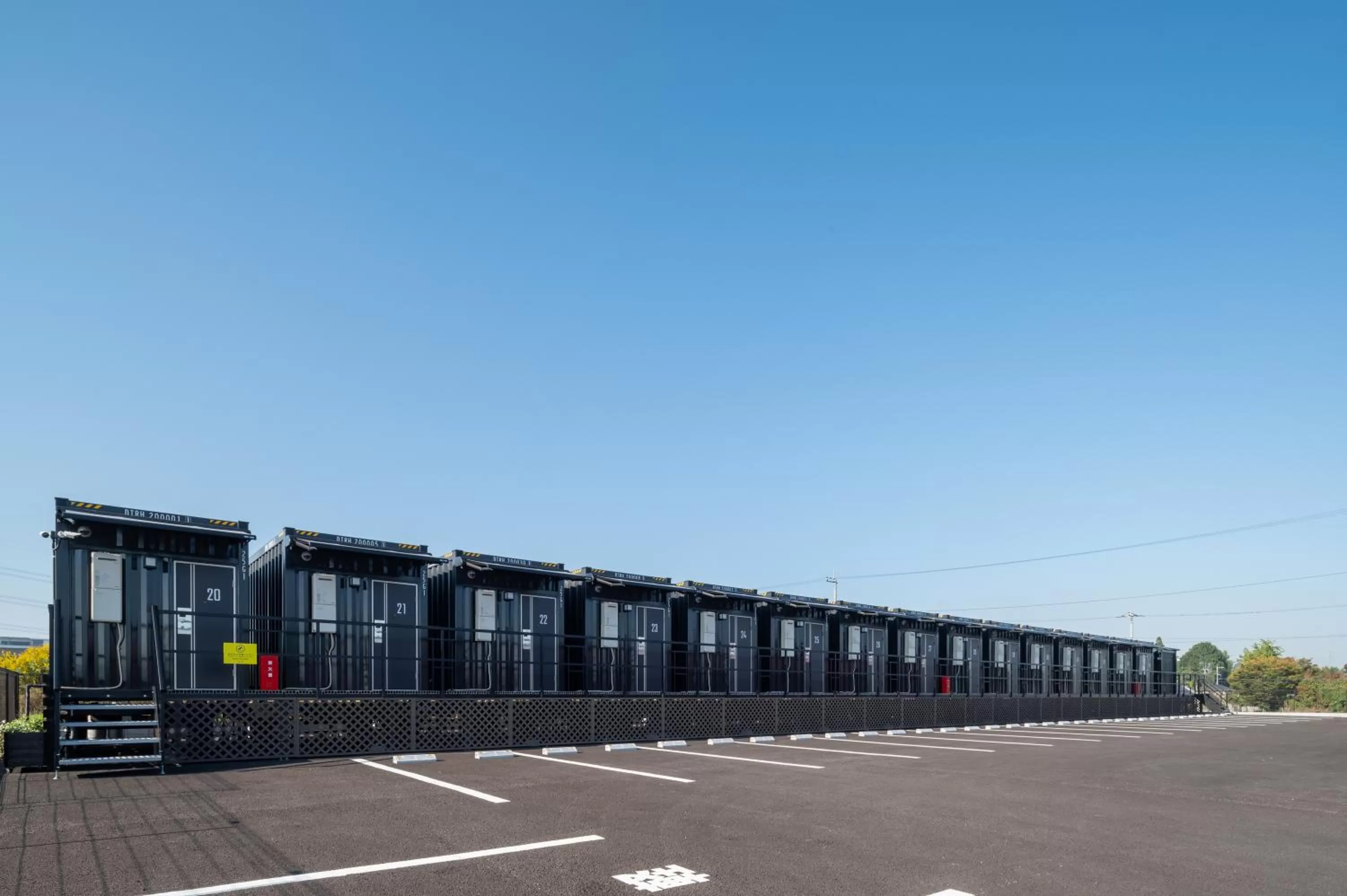 Property building in HOTEL R9 The Yard Ami