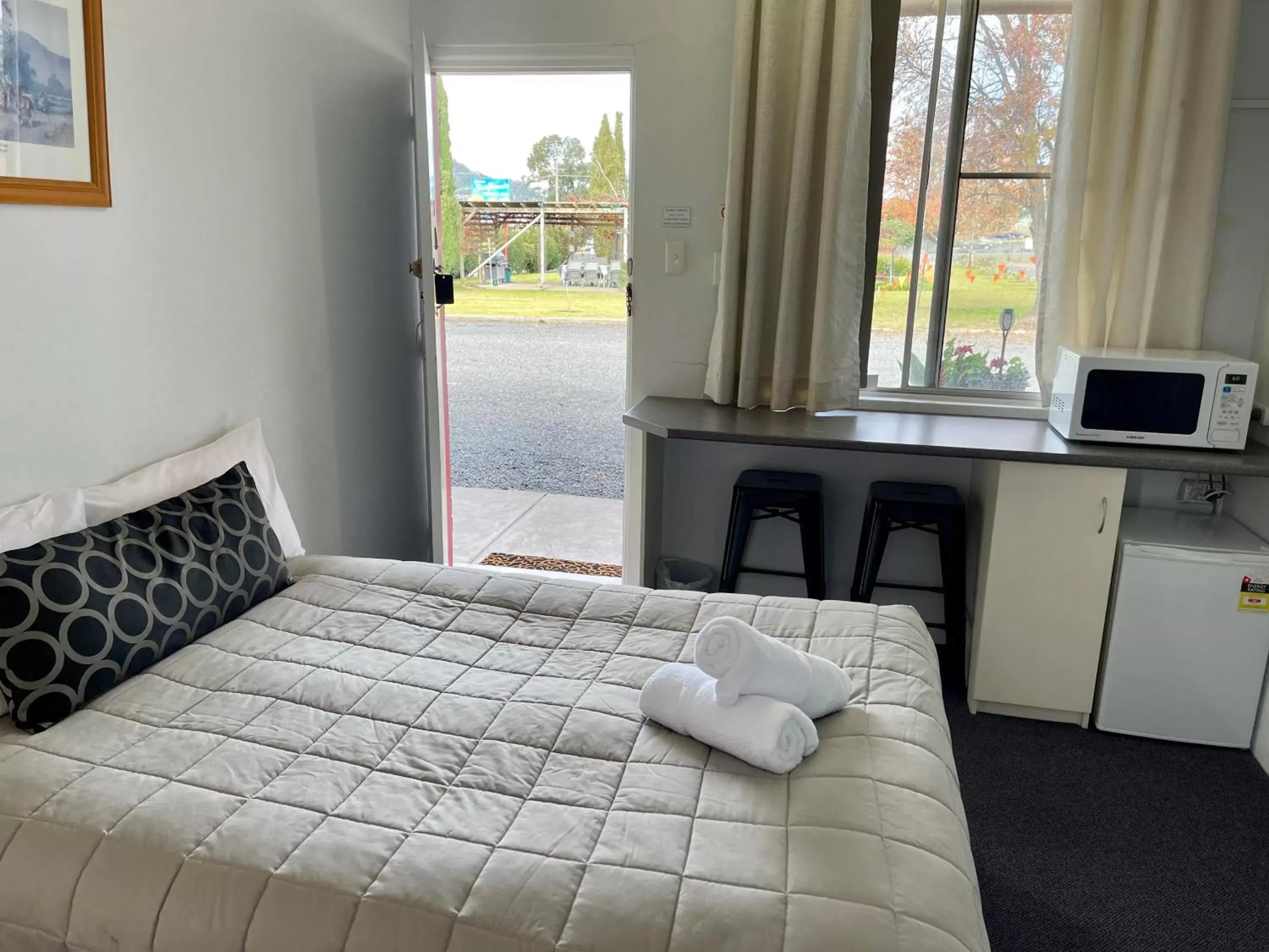 Bedroom, Bed in Quirindi Sunflower Motor Inn