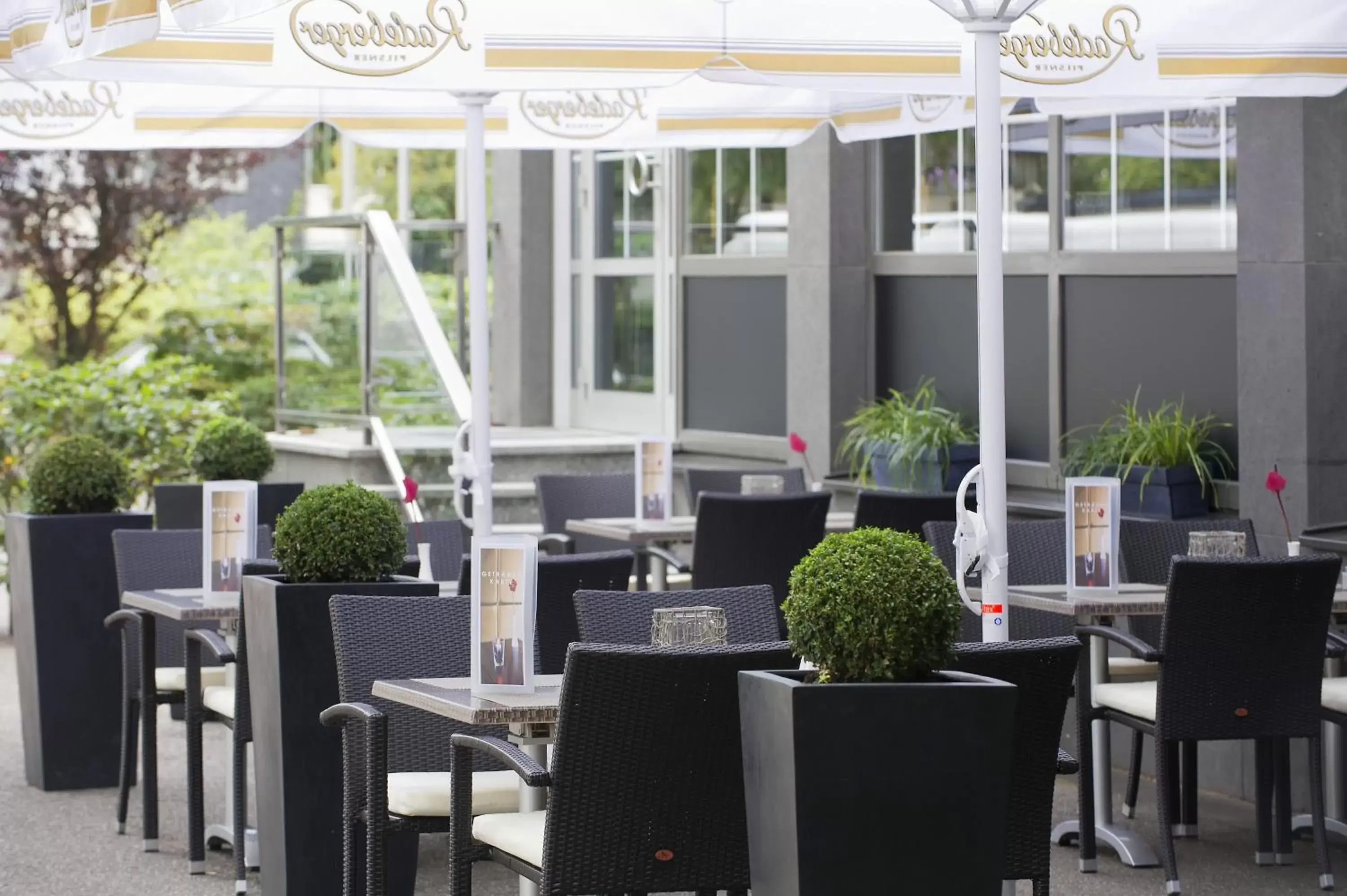 Restaurant/Places to Eat in Mercure Hotel Koeln Belfortstrasse