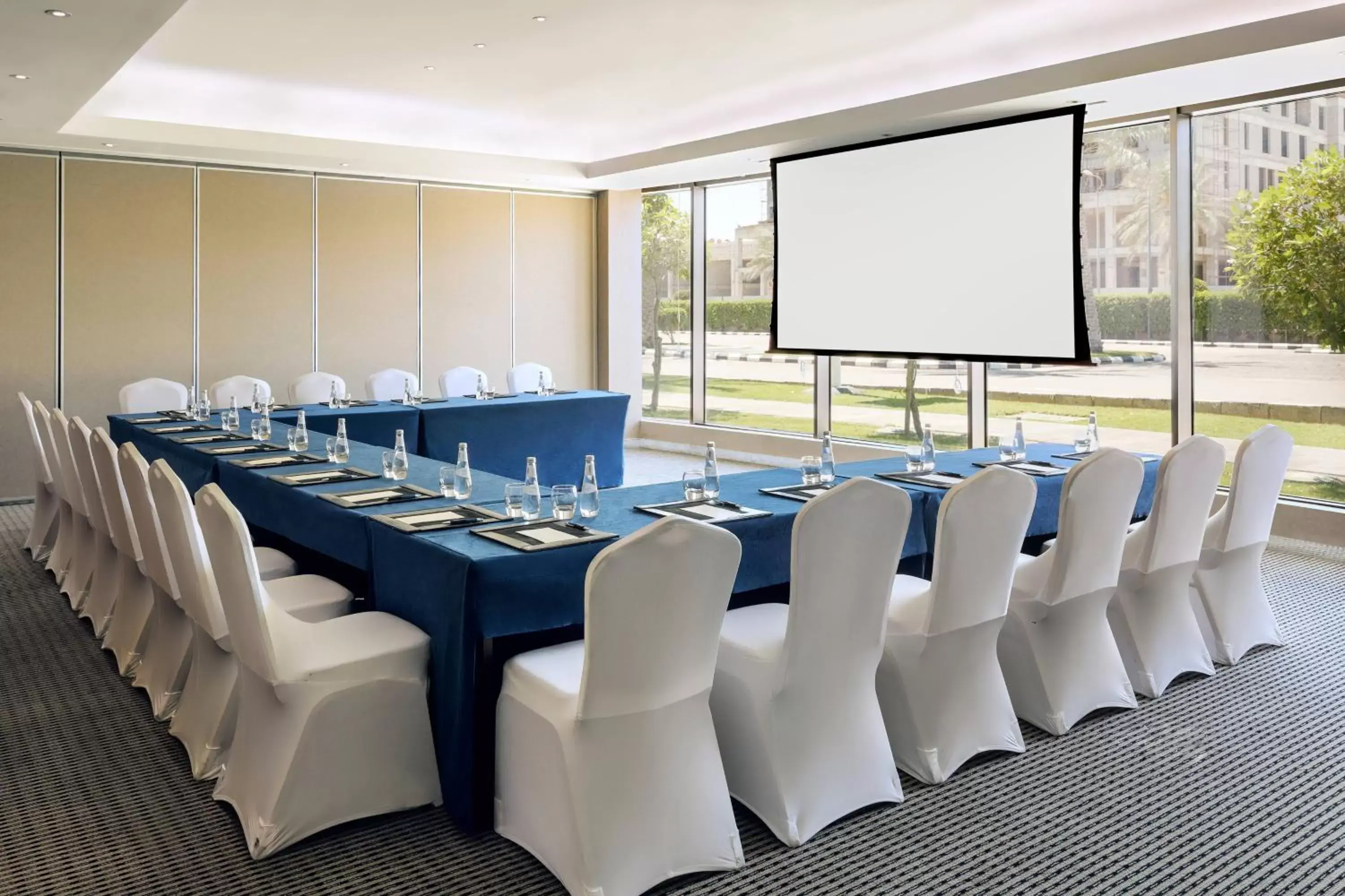 Meeting/conference room in Sheraton Dammam Hotel & Convention Centre