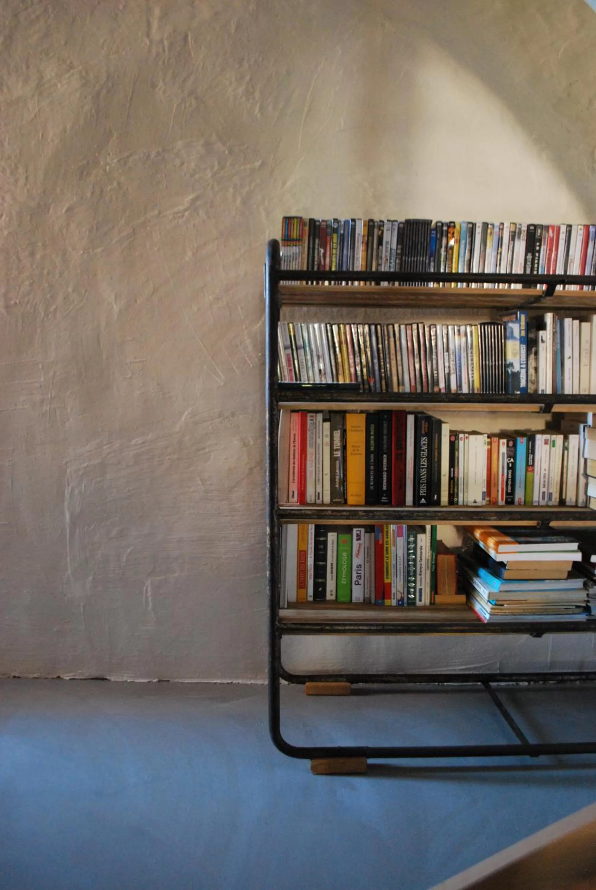 Library in Natangora