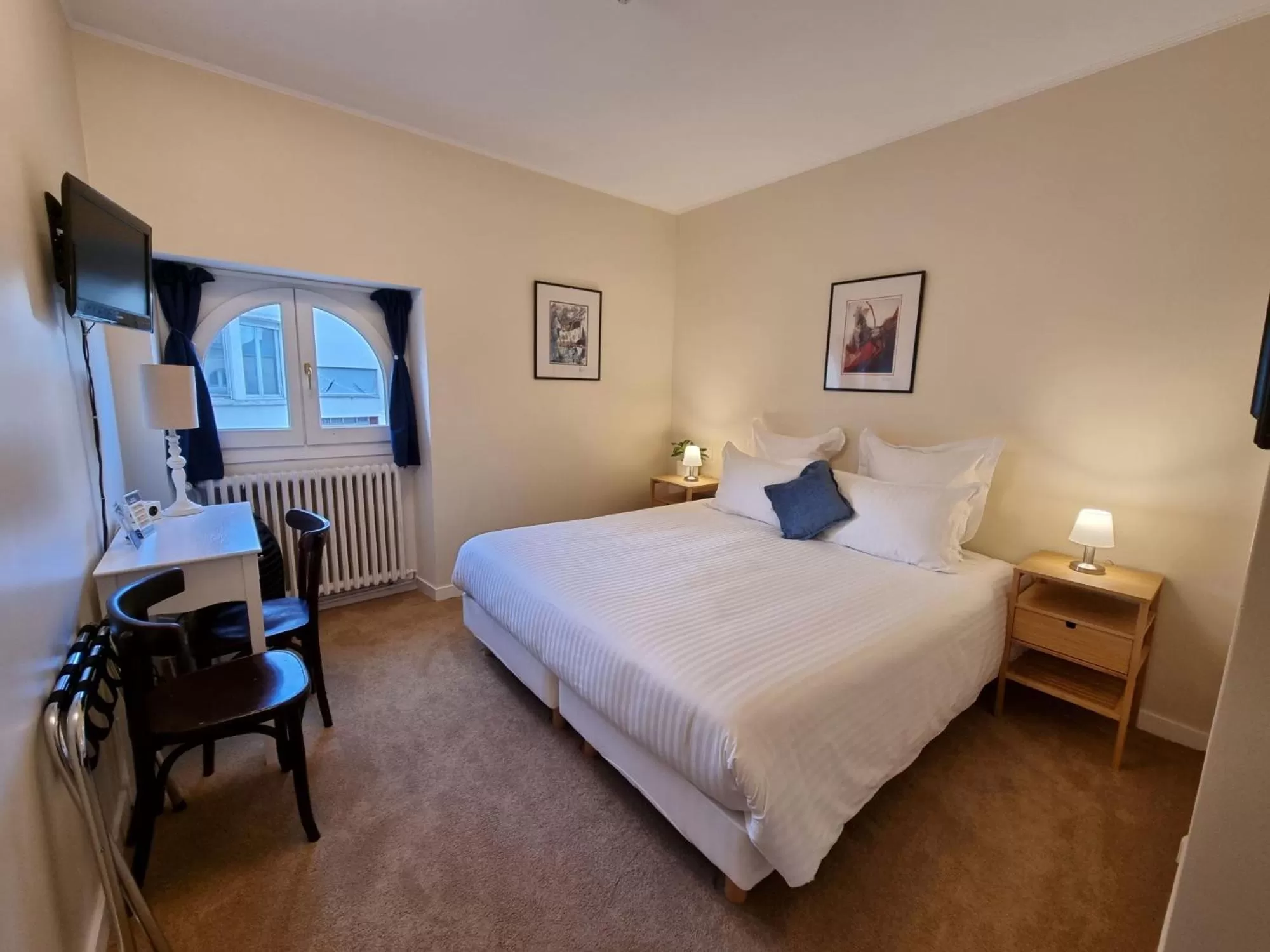 Photo of the whole room in Le Rodin Bazas