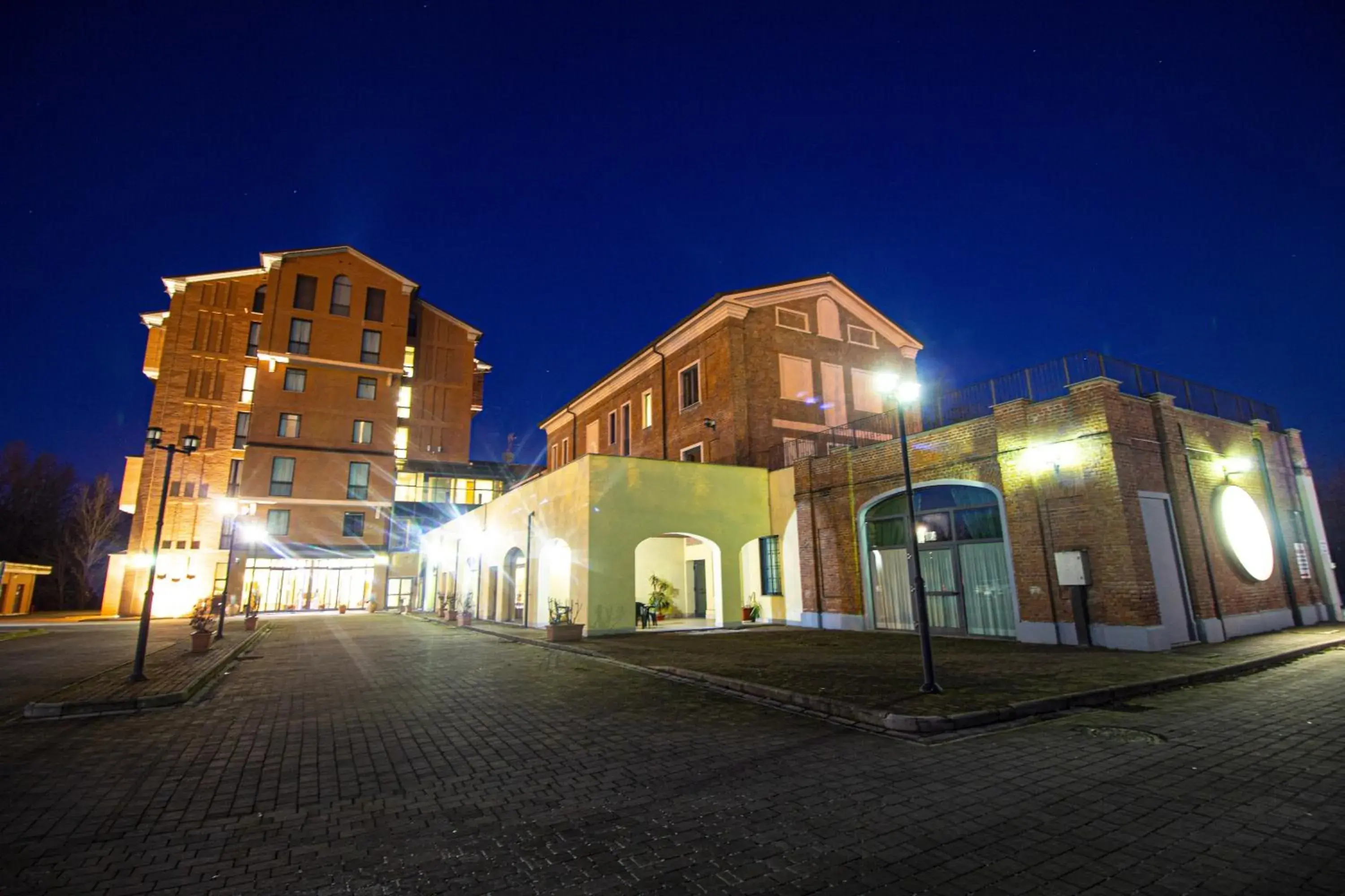 Property Building in Hotel Ristorante Al Mulino