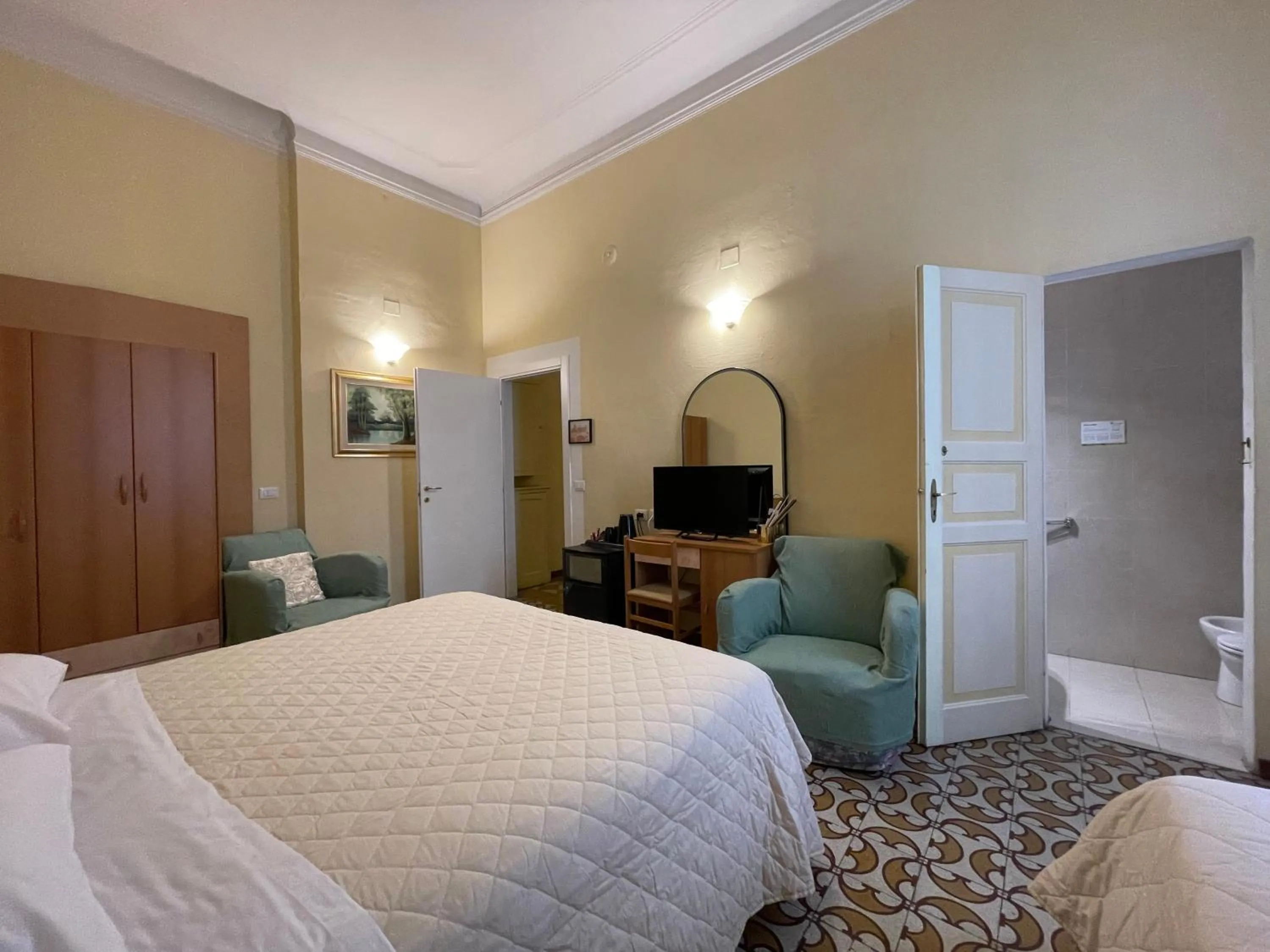 Bedroom, Bed in Hotel Panorama Bologna Centro