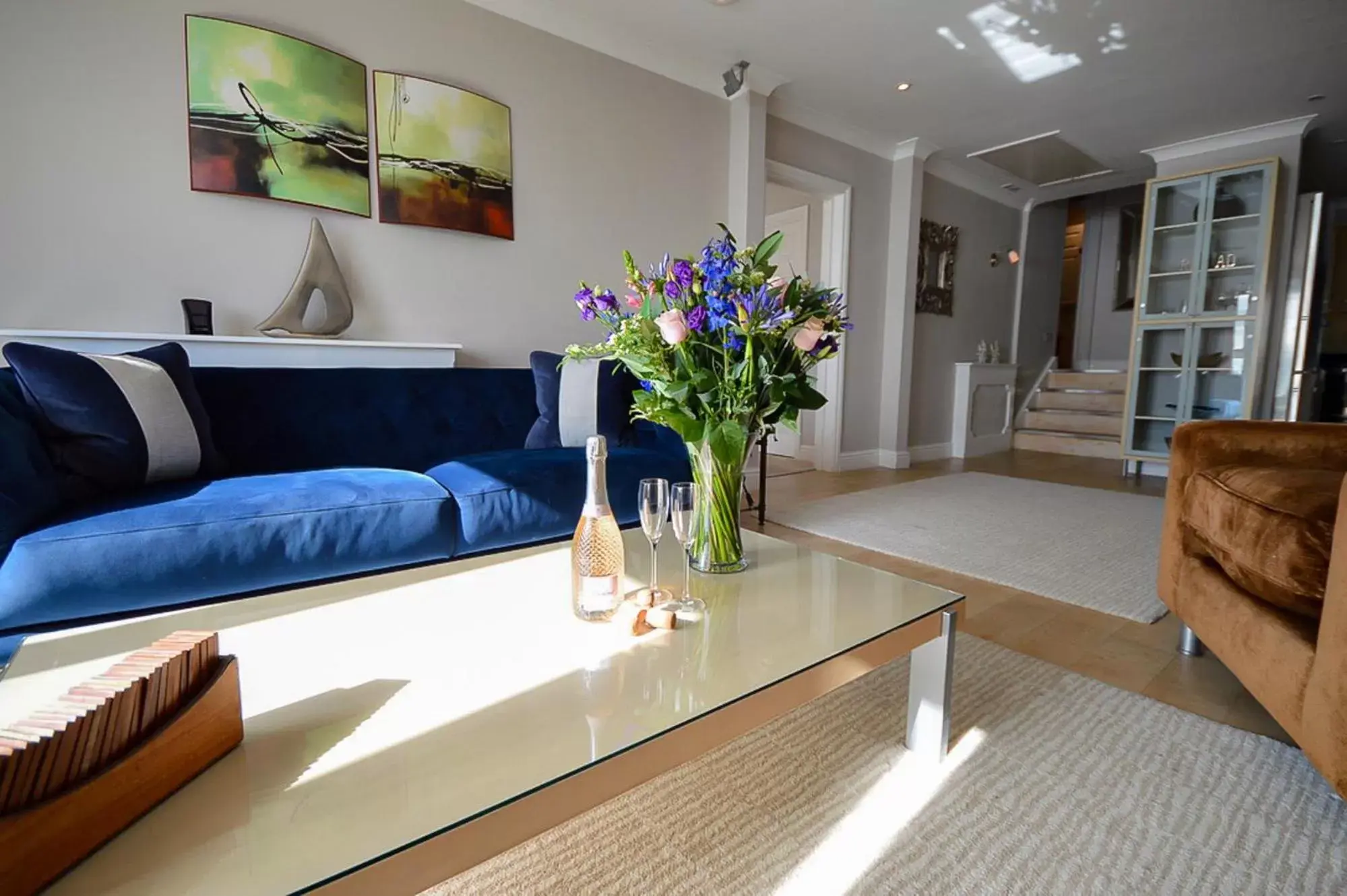 Bedroom, Seating Area in Pebble Beach Restaurant, Terrace and Rooms