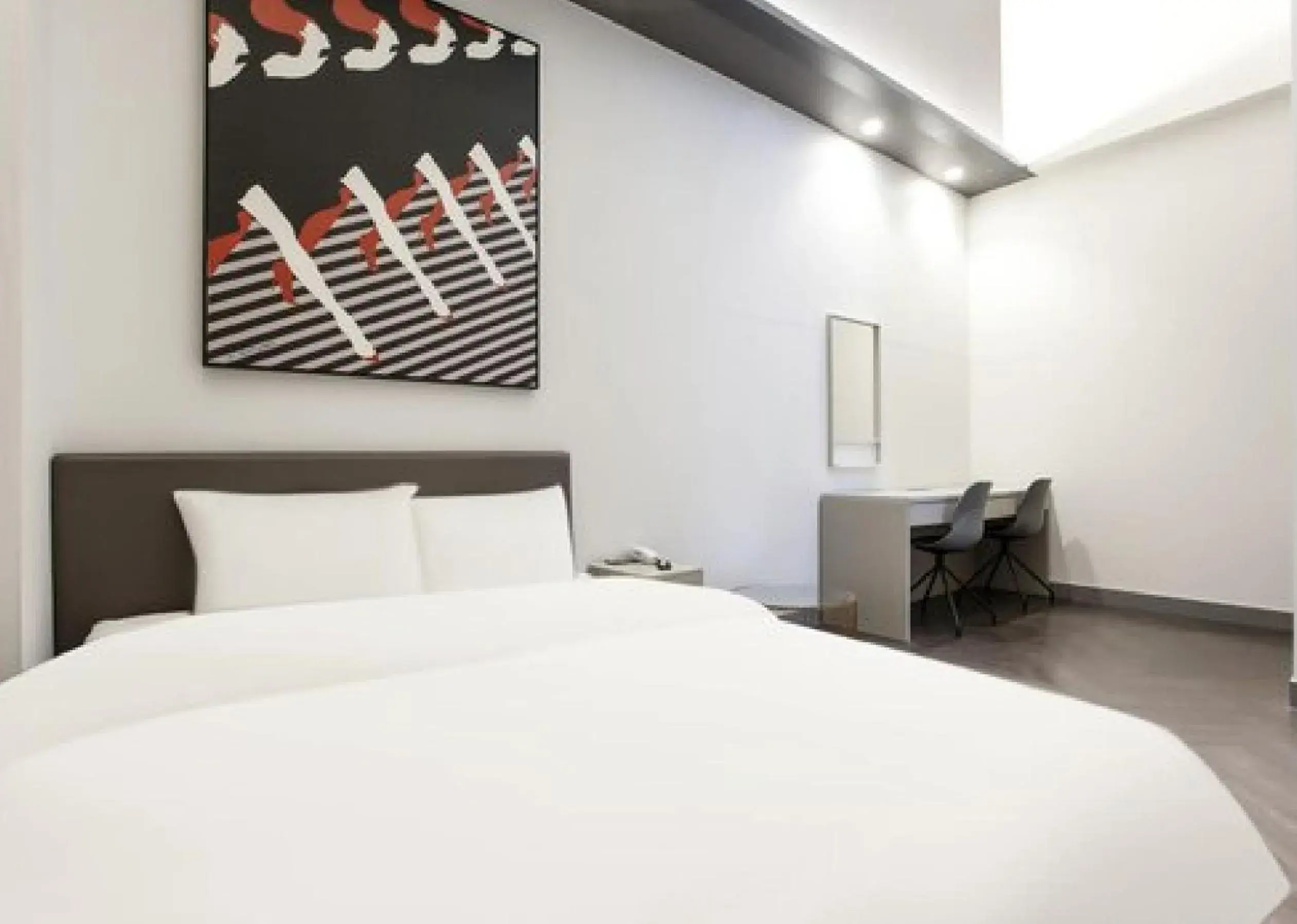 Bed in H Avenue Hotel Idae Sinchon