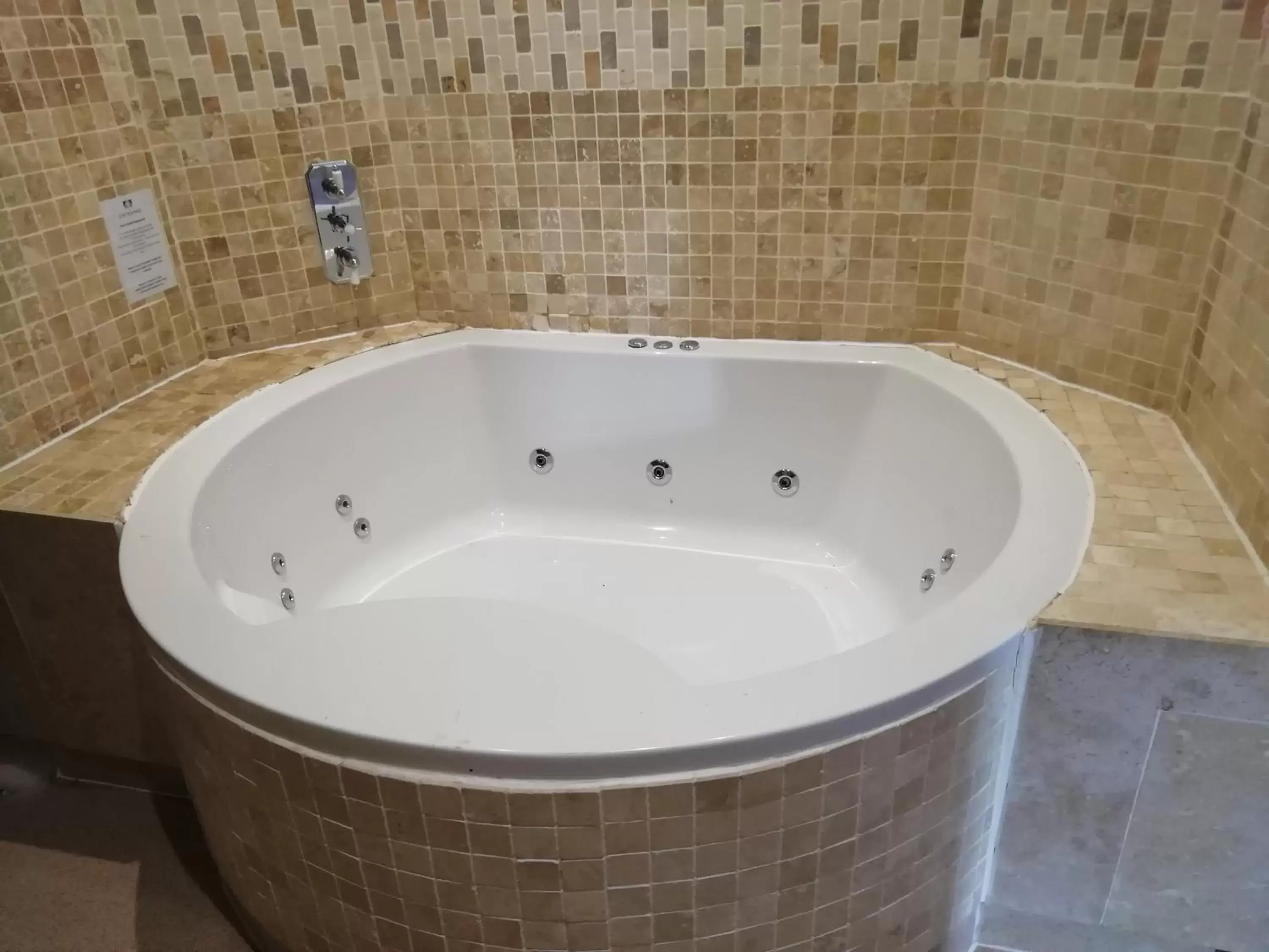 Bathroom in The Coal Exchange Hotel