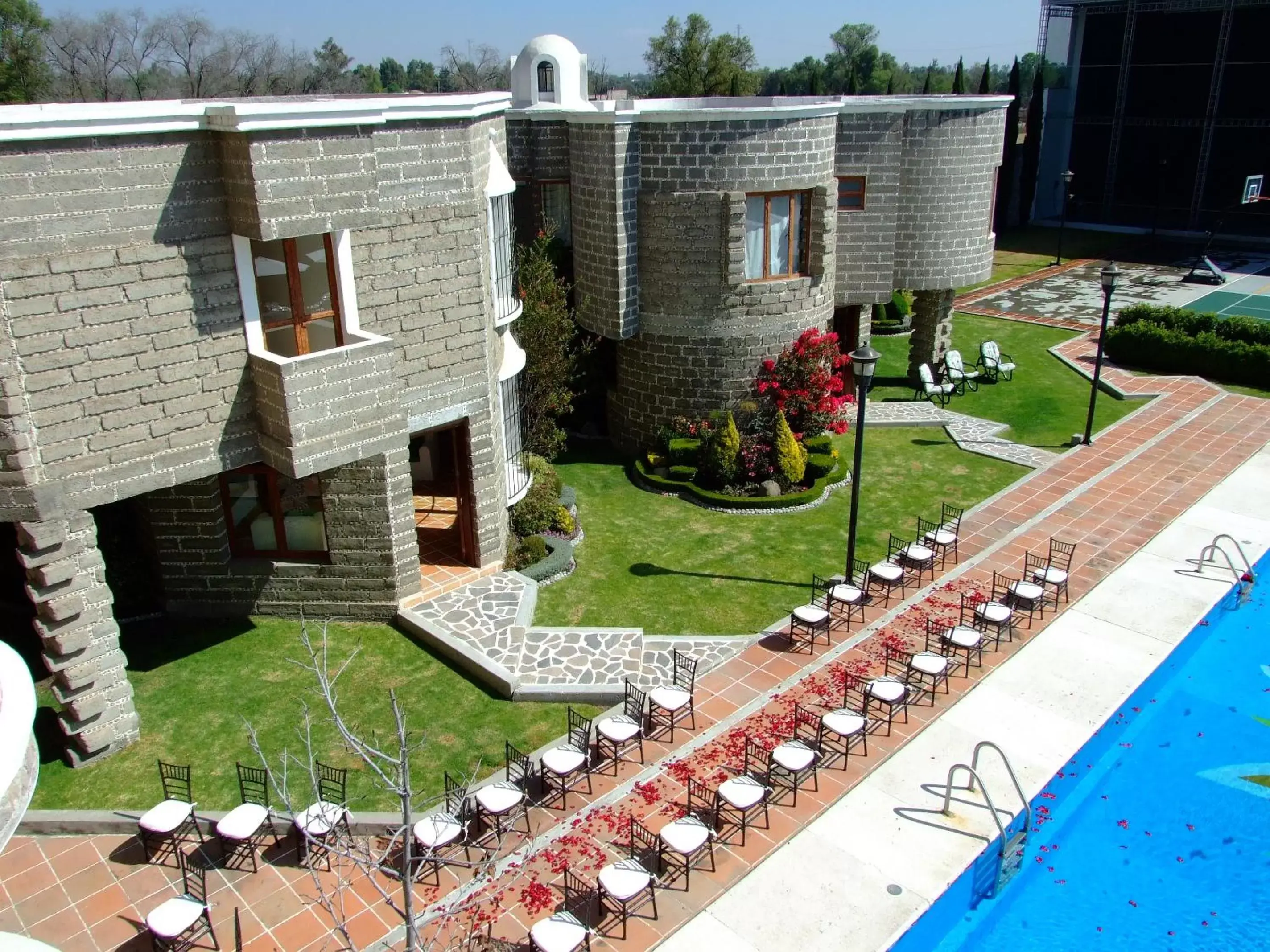 Bird's eye view, Pool View in Mansion Tepotzotlan