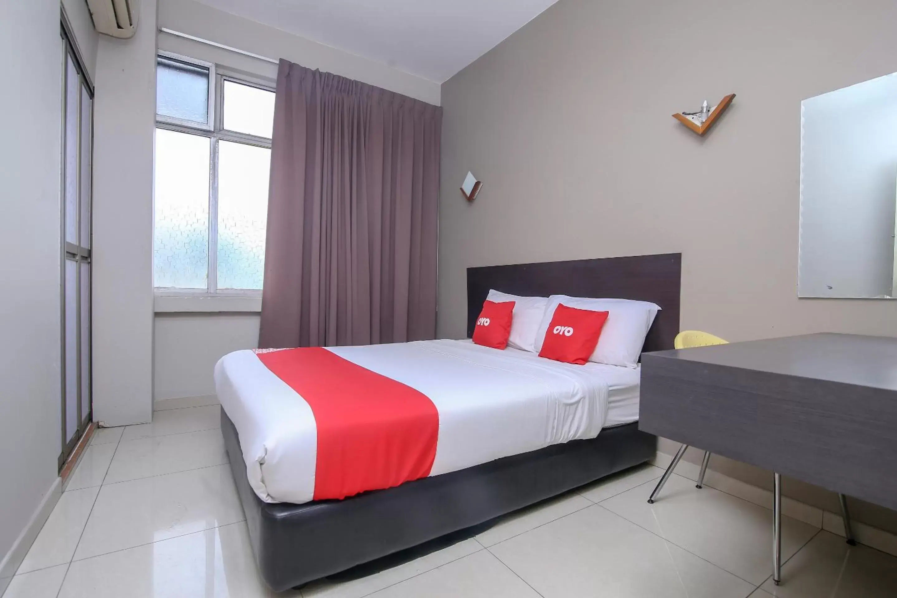 Bedroom, Bed in OYO 89959 Nice Stay Three Six Five Services