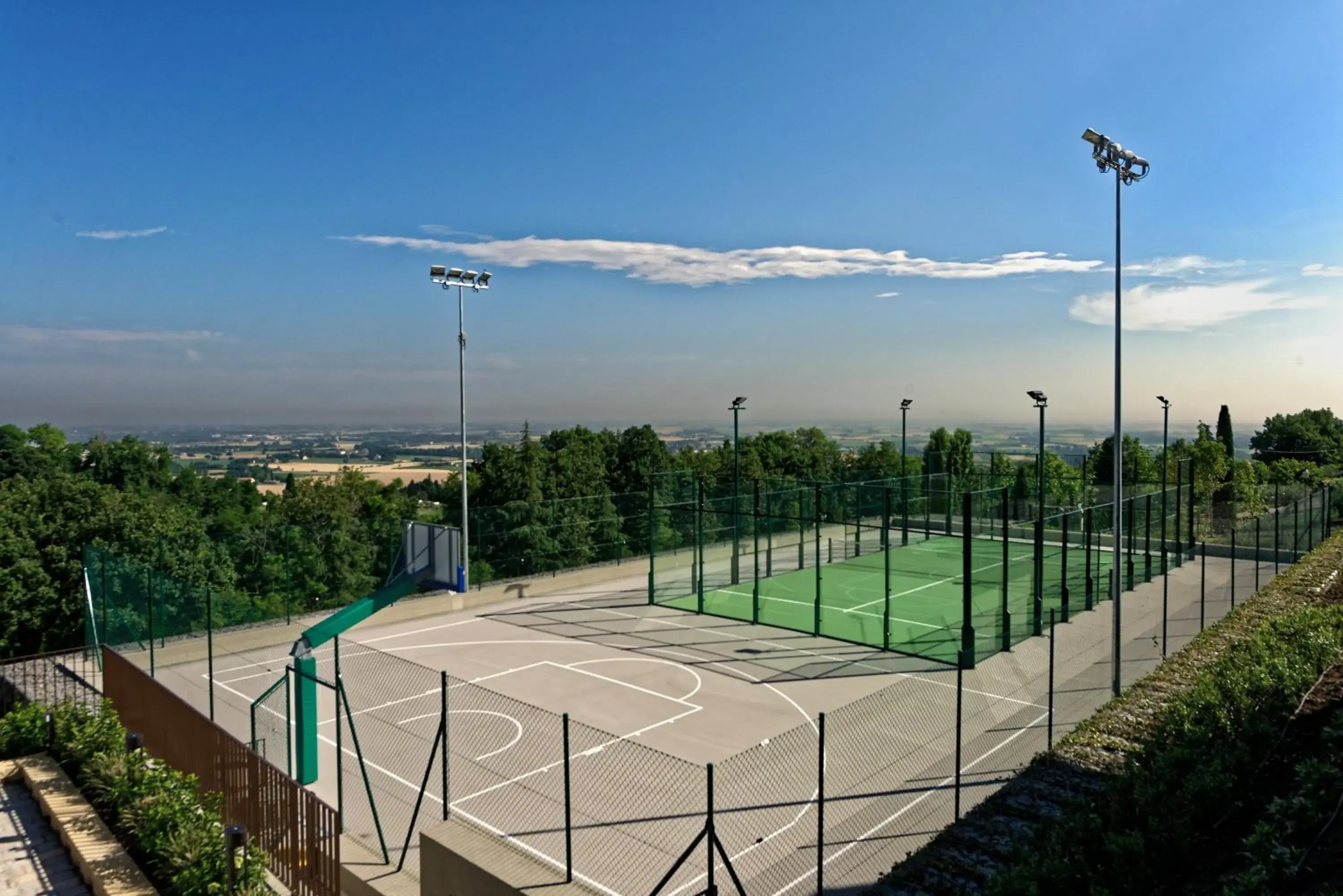 Tennis court in Palazzo di Varignana