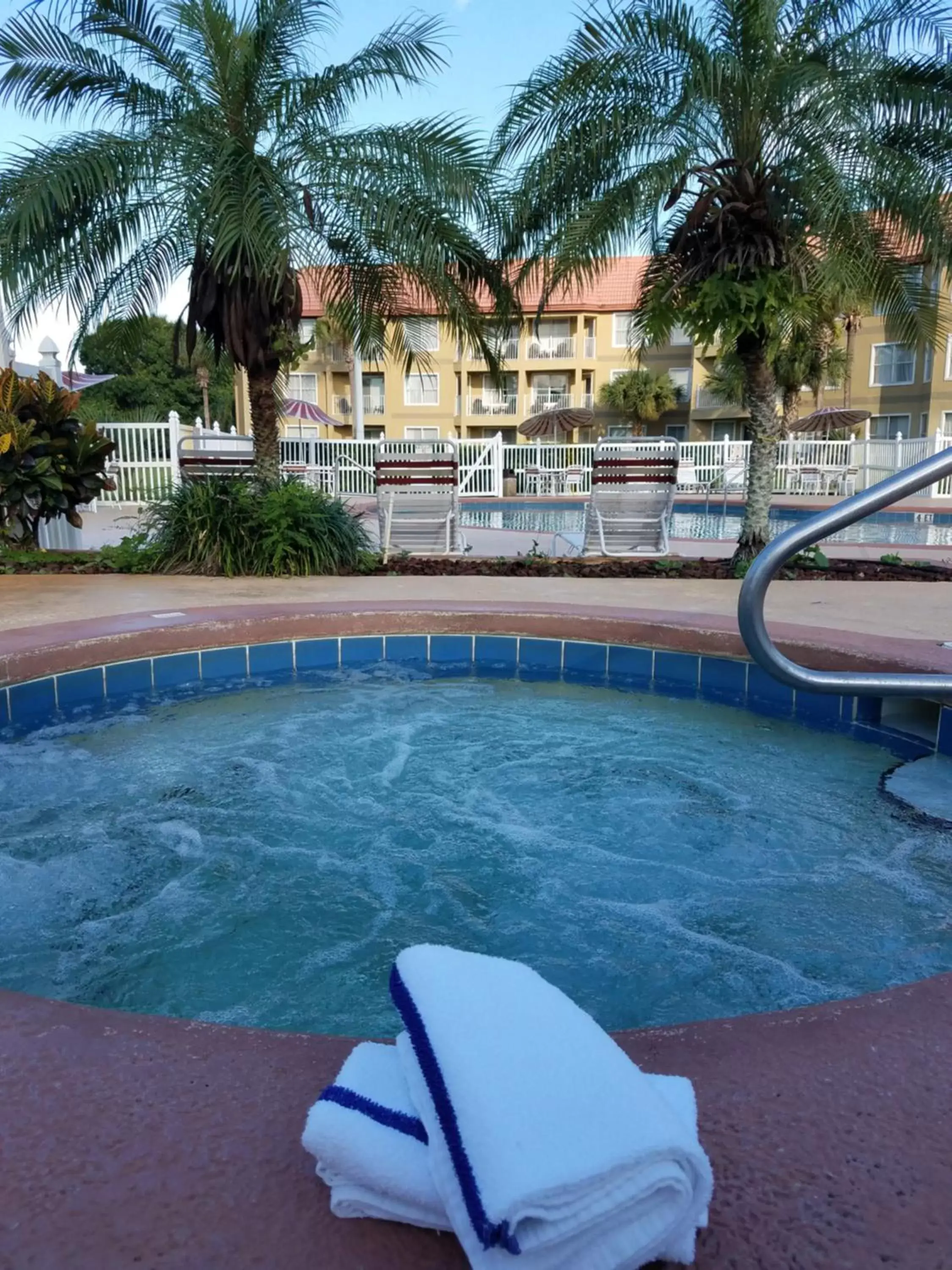 Swimming Pool in Parc Corniche Condominium Suites