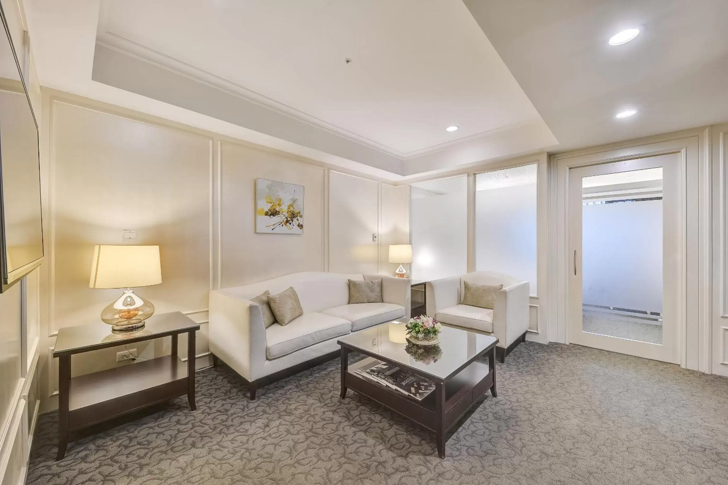 Living room, Seating Area in Fuji Grand Hotel