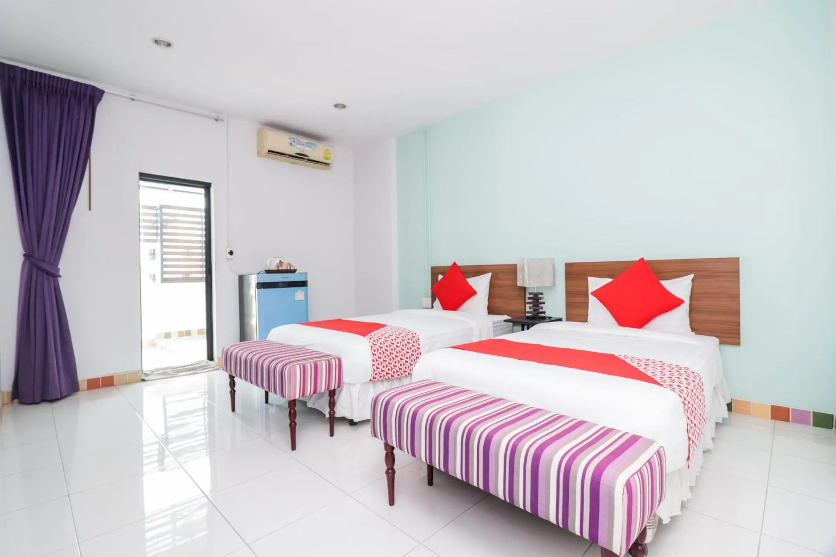 Bedroom, Bed in Super OYO 117 King One Suvarnabhumi