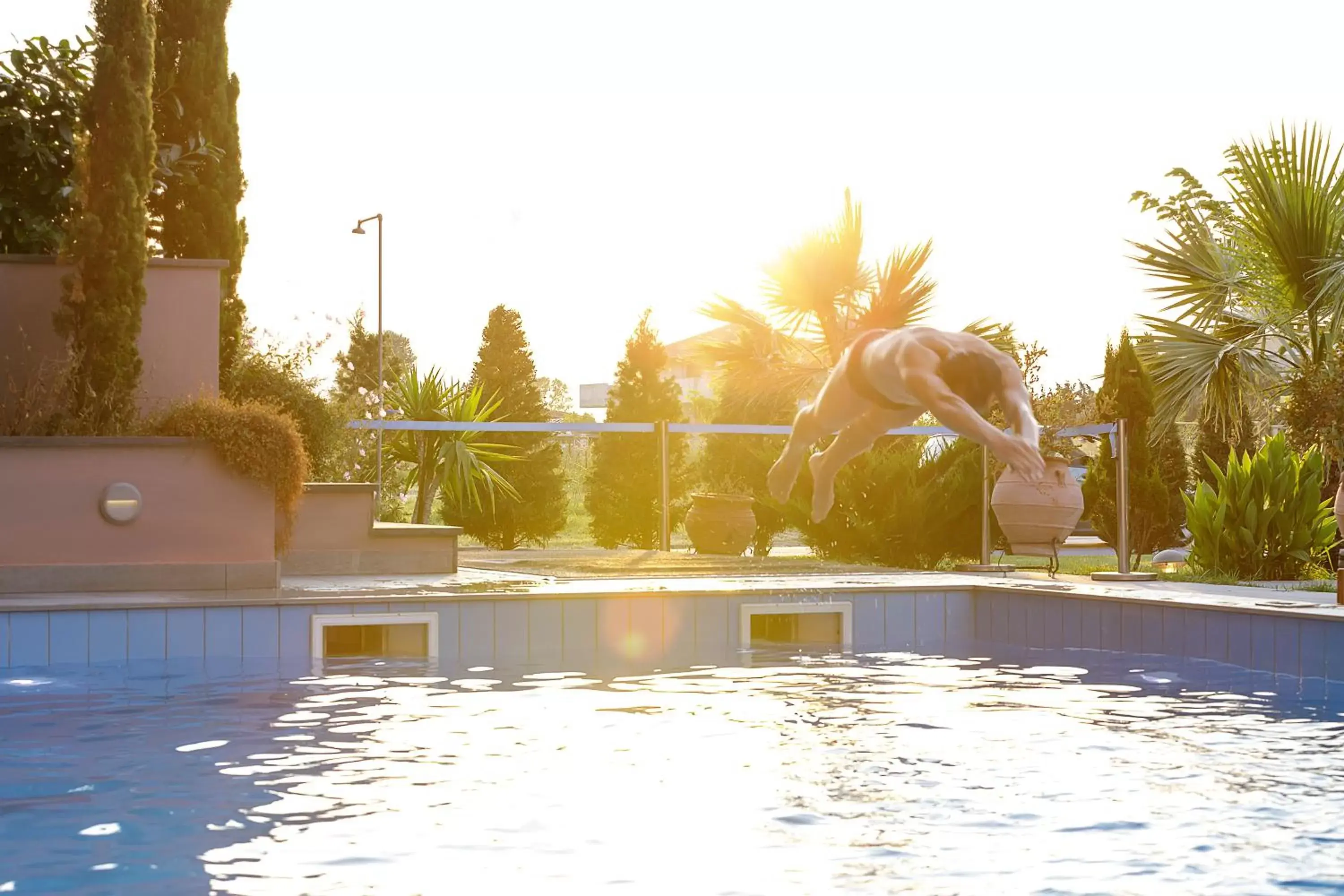 Swimming Pool in Hotel Yakinthos