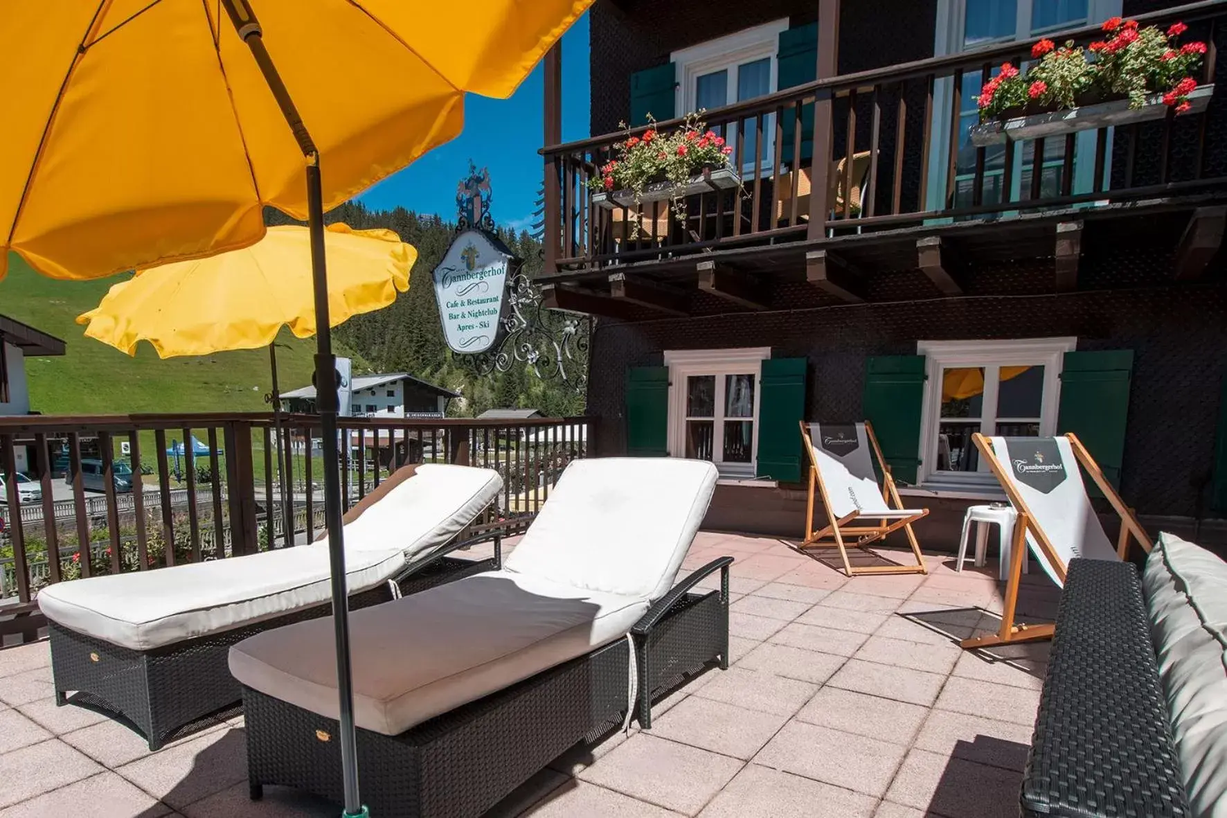 Summer in Hotel Tannbergerhof im Zentrum von Lech