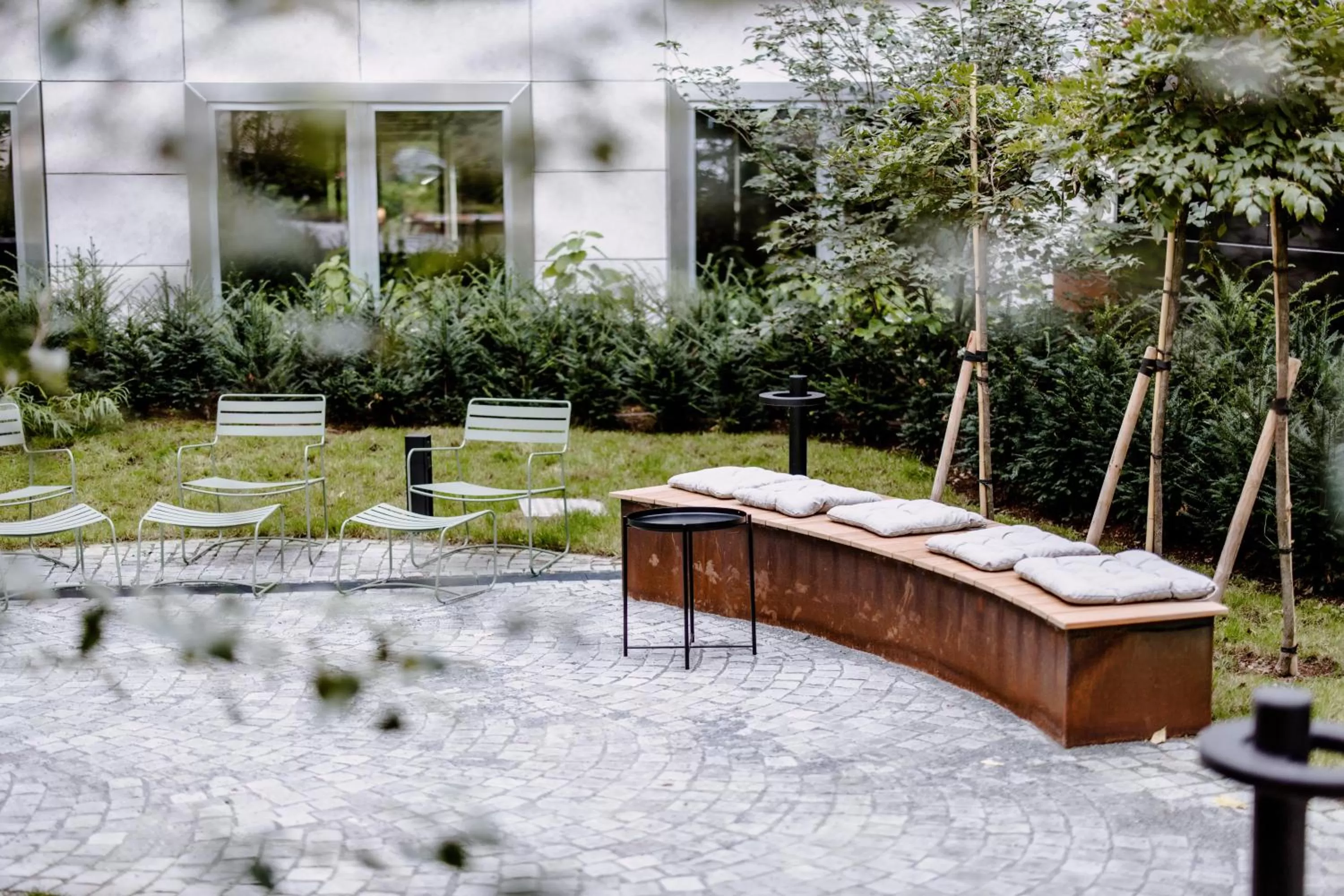 Patio in THE FLAG West M.