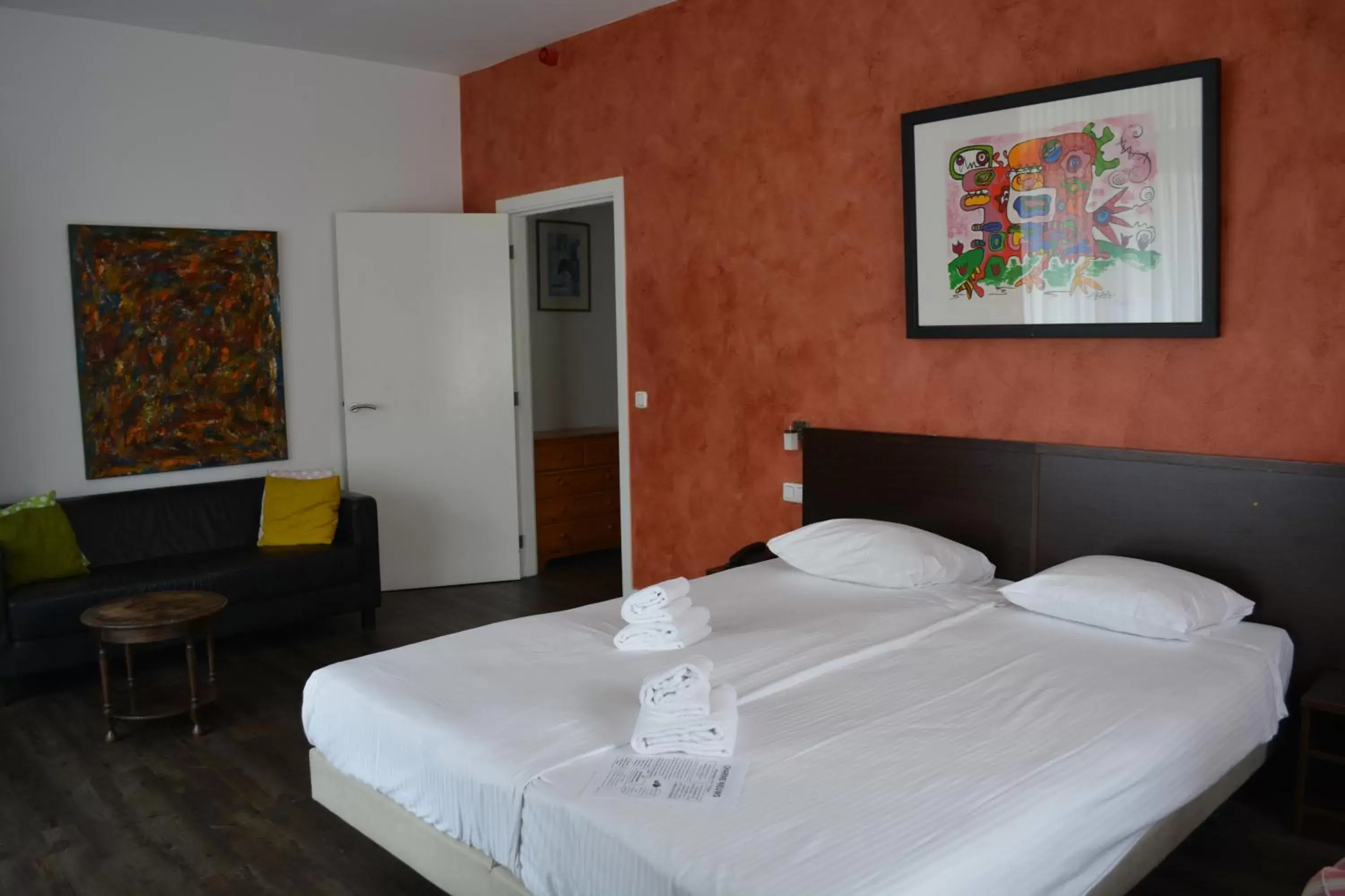 Bedroom, Bed in Hotel Oranjeoord