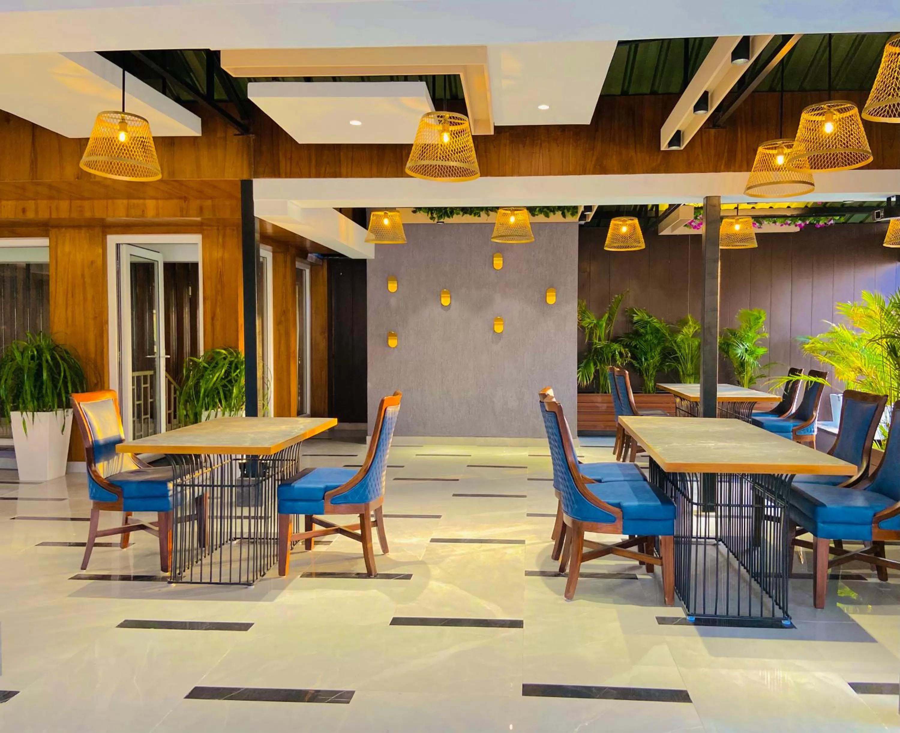 Property building in Aura Rooms