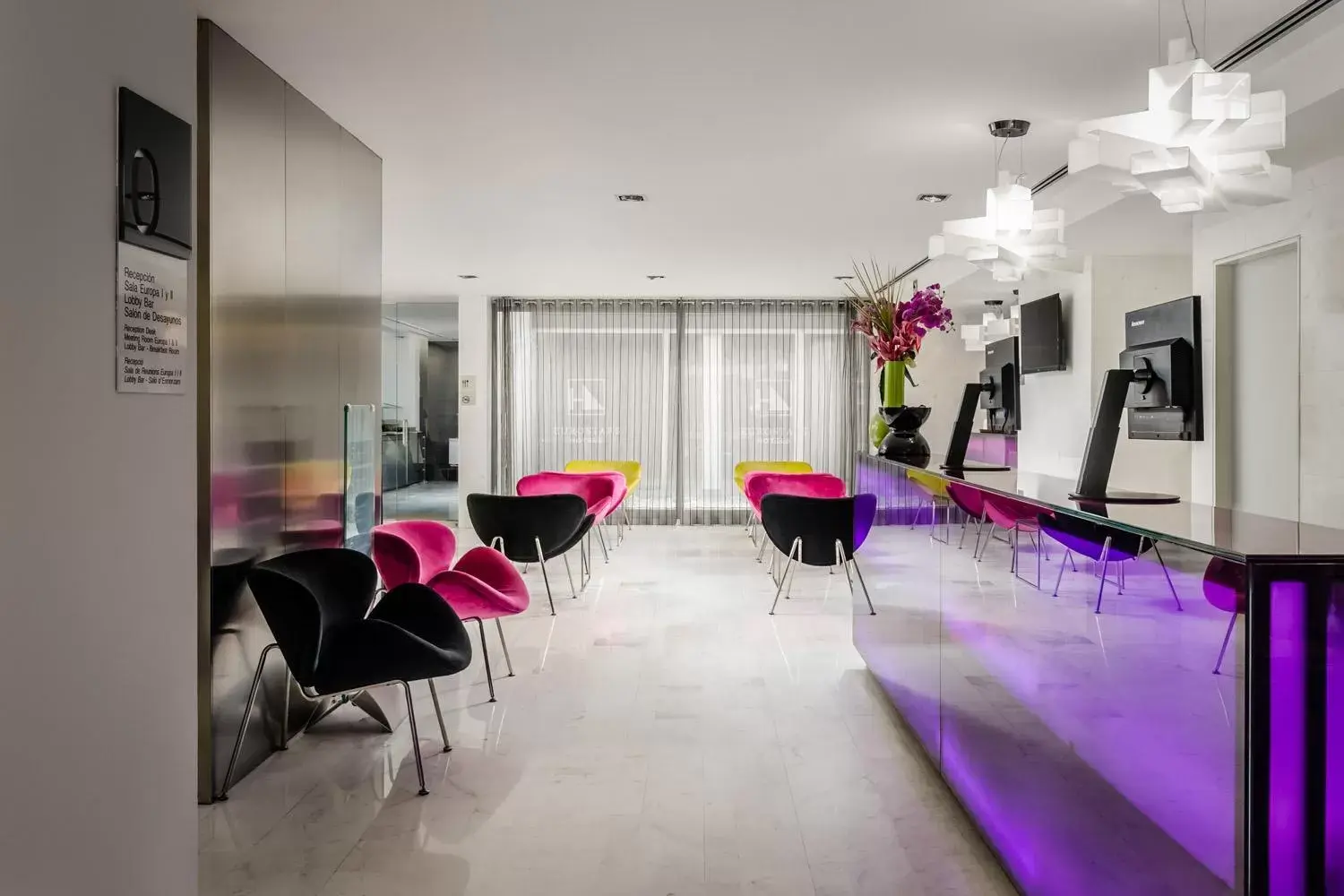 Lobby or reception in Ikonik Lex Lobby or reception in Ikonik Lex