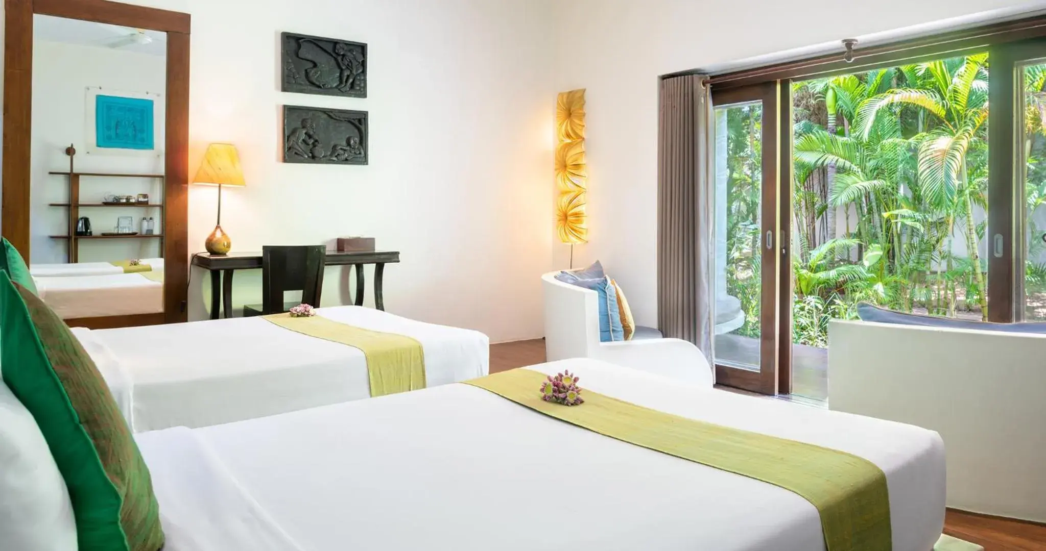 Bed in Navutu Dreams Resort & Wellness Retreat