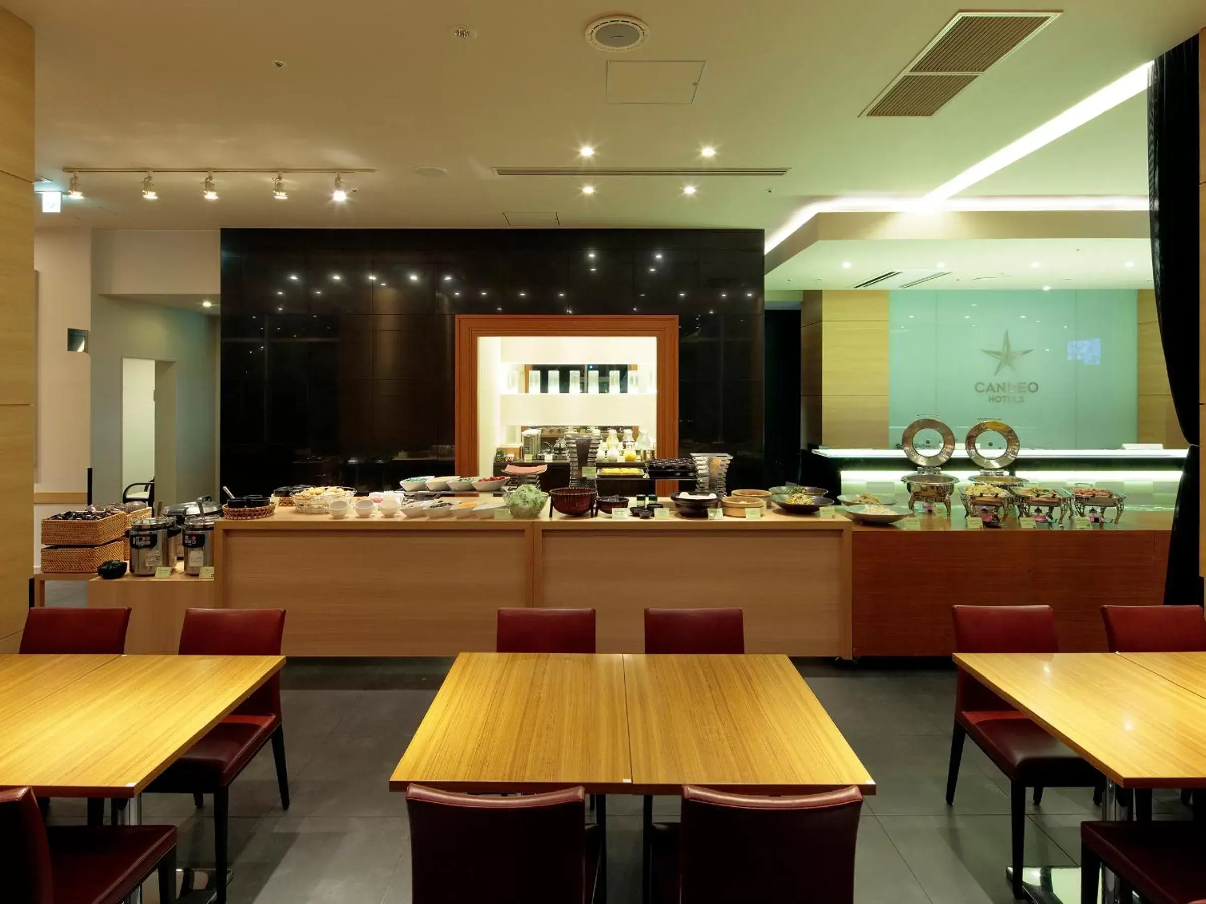 Breakfast, Restaurant/Places to Eat in Candeo Hotels Kameyama